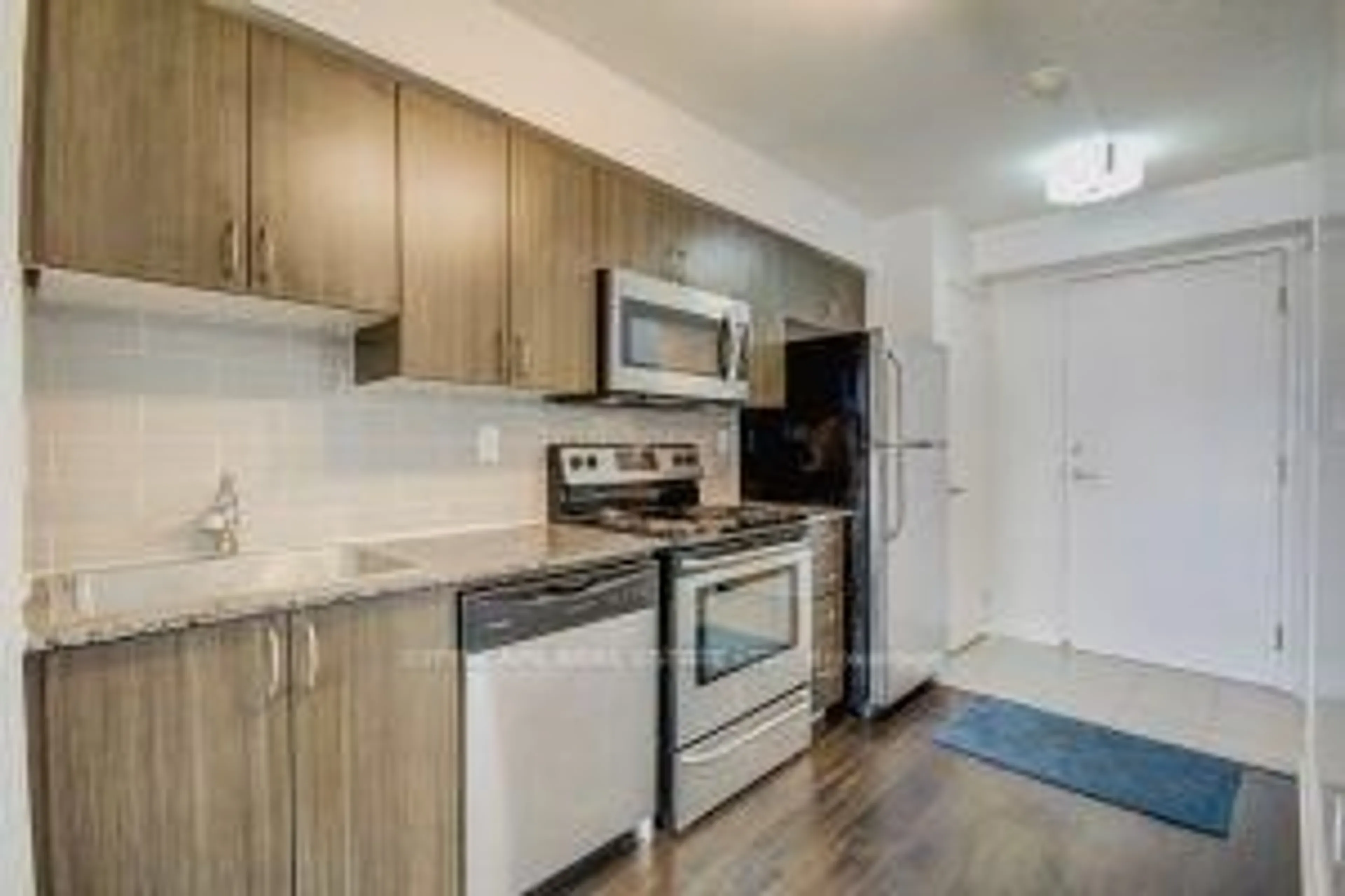 Standard kitchen, wood/laminate floor for 816 Lansdowne Ave #801, Toronto Ontario M6H 4K6
