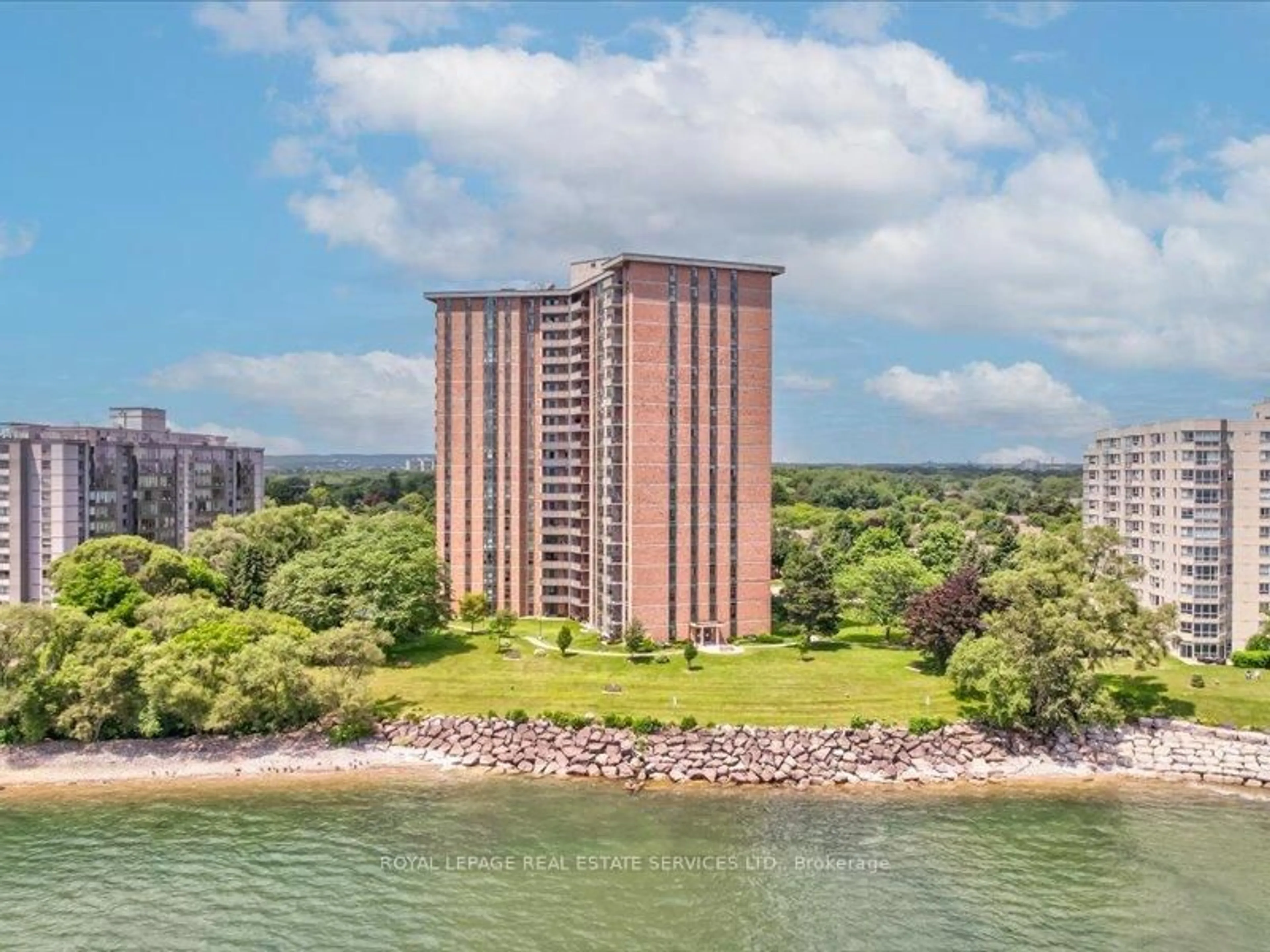 A pic from outside/outdoor area/front of a property/back of a property/a pic from drone, water/lake/river/ocean view for 5250 Lakeshore Rd #708, Burlington Ontario L7L 5L2