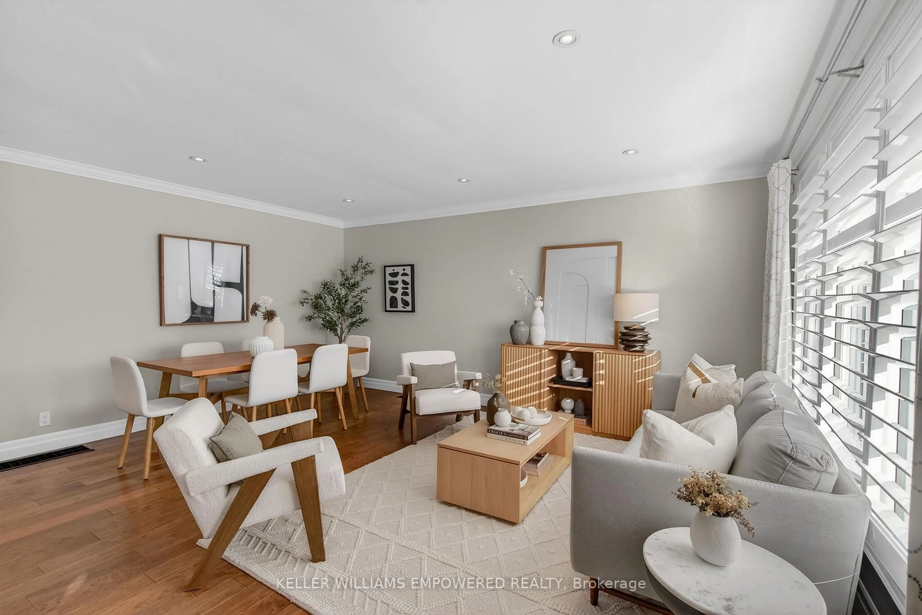 Living room with furniture, wood/laminate floor for 30 Shipley Rd, Toronto Ontario M9R 3H8