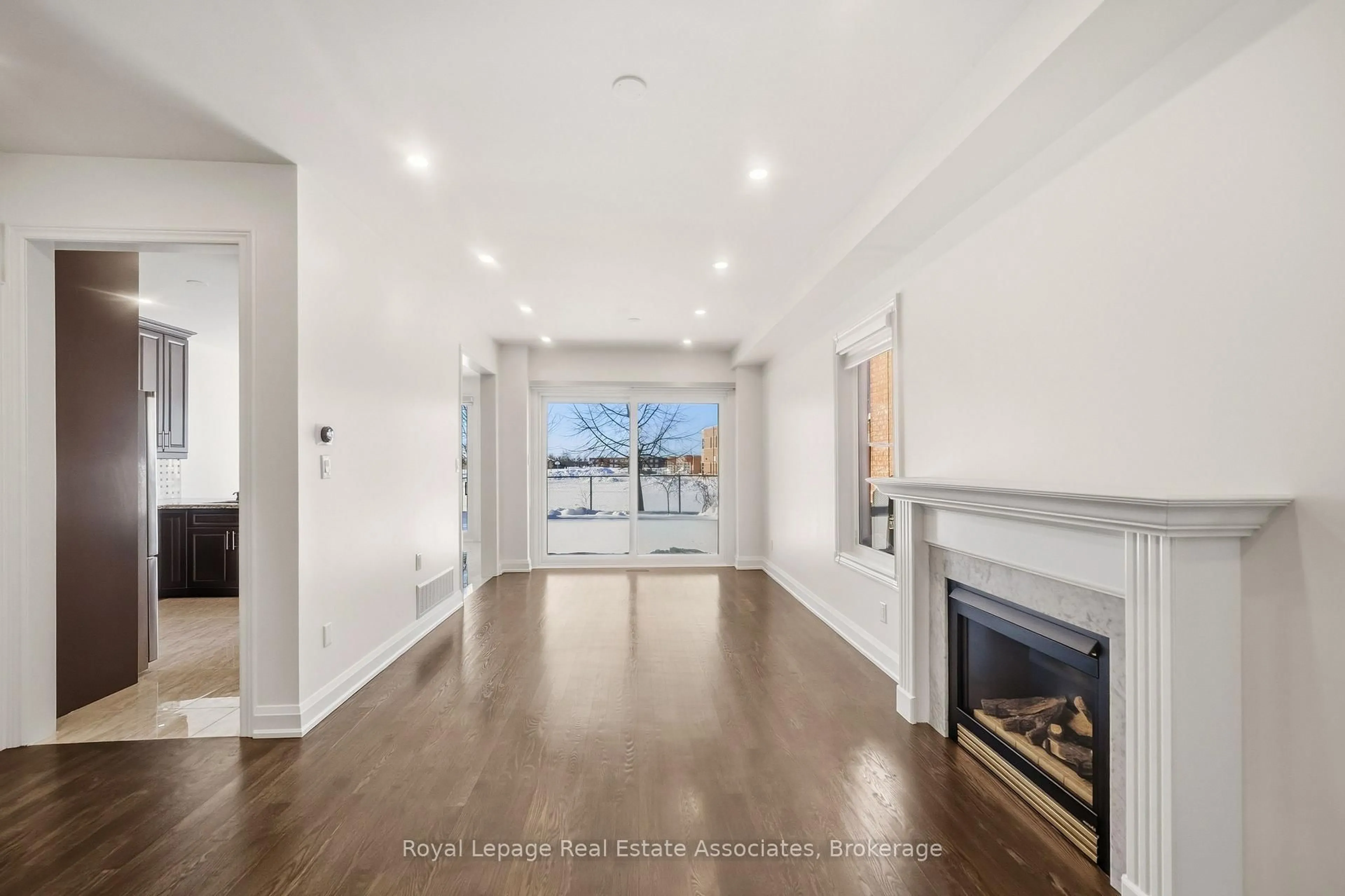 Unknown for 5836 Terrapark Tr, Mississauga Ontario L5M 6S1