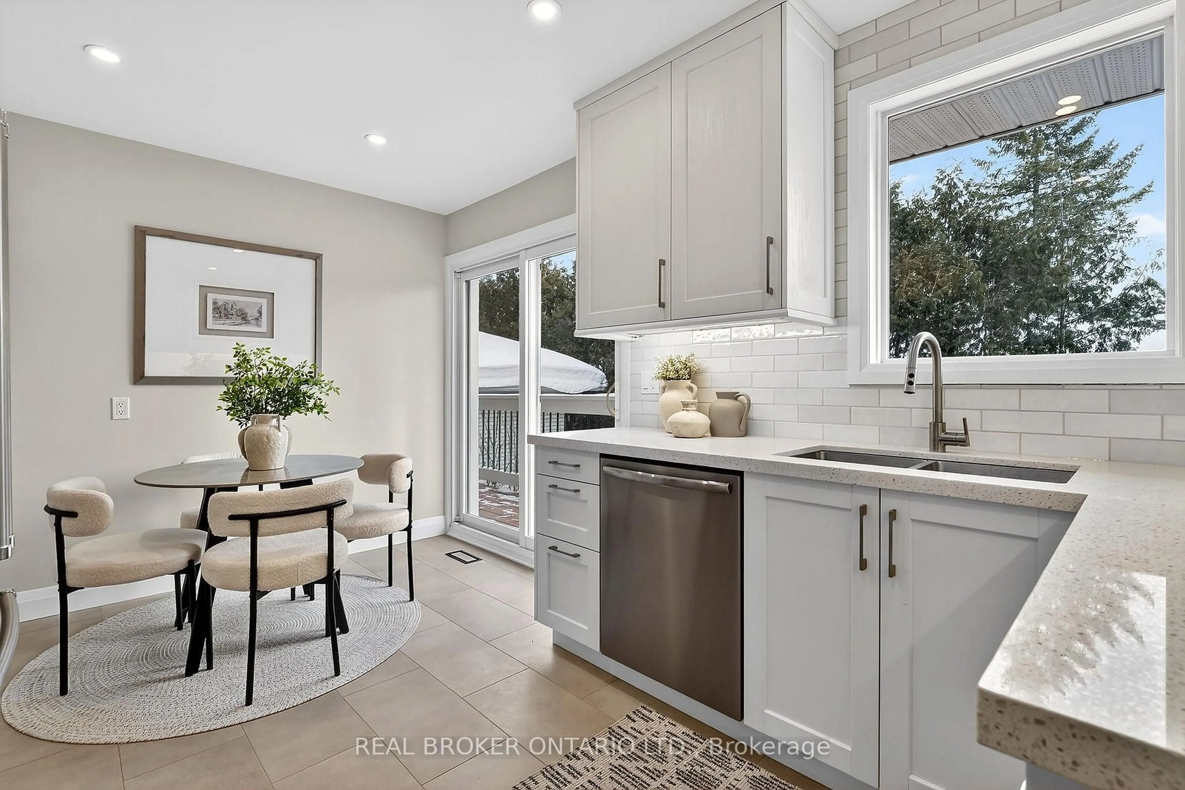 Open concept kitchen, ceramic/tile floor for 1269 Royal York Rd, Toronto Ontario M9A 4C4