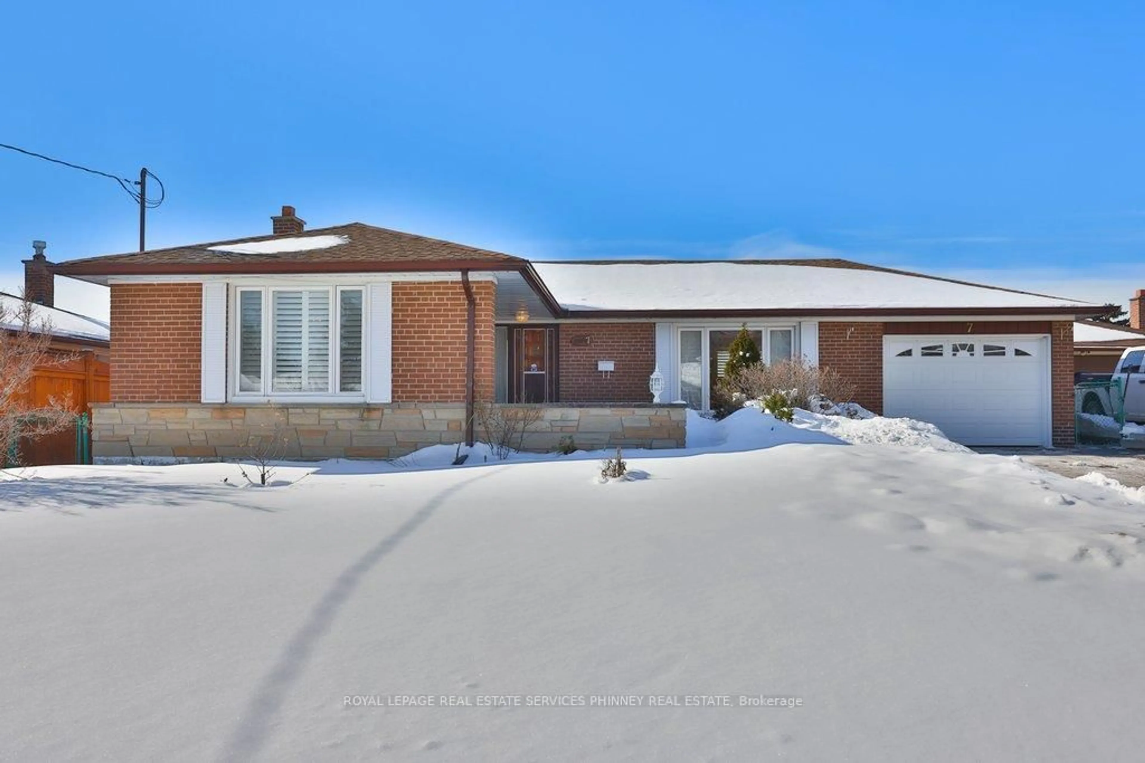 Home with brick exterior material, street for 7 Roseglen Cres, Toronto Ontario M3N 1G7