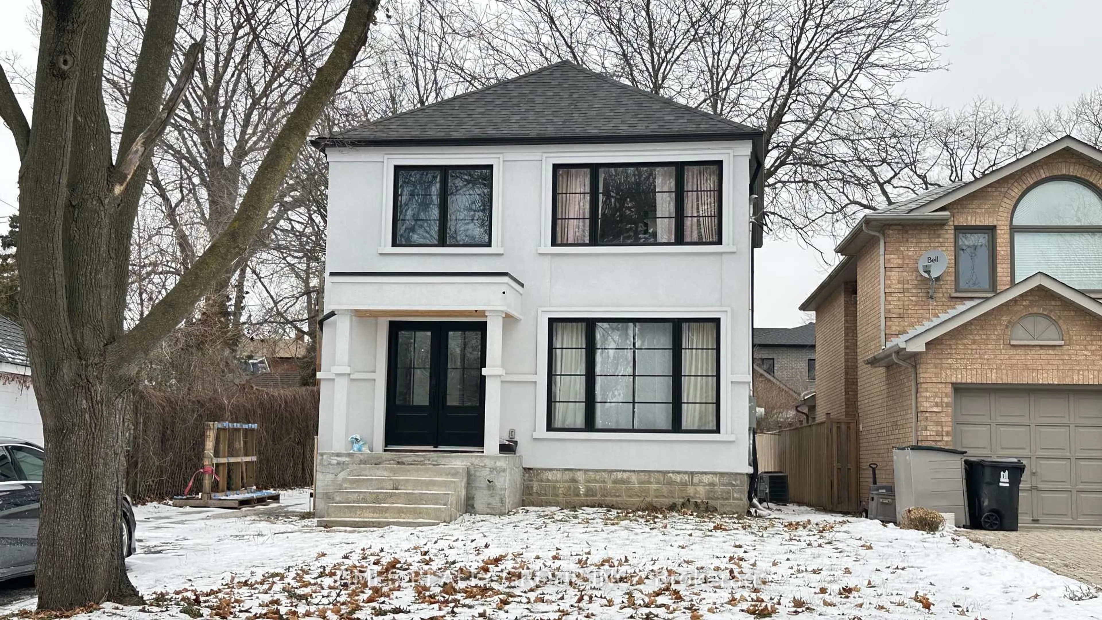 Home with brick exterior material, street for 10 Dominion Rd, Toronto Ontario M8W 1J1