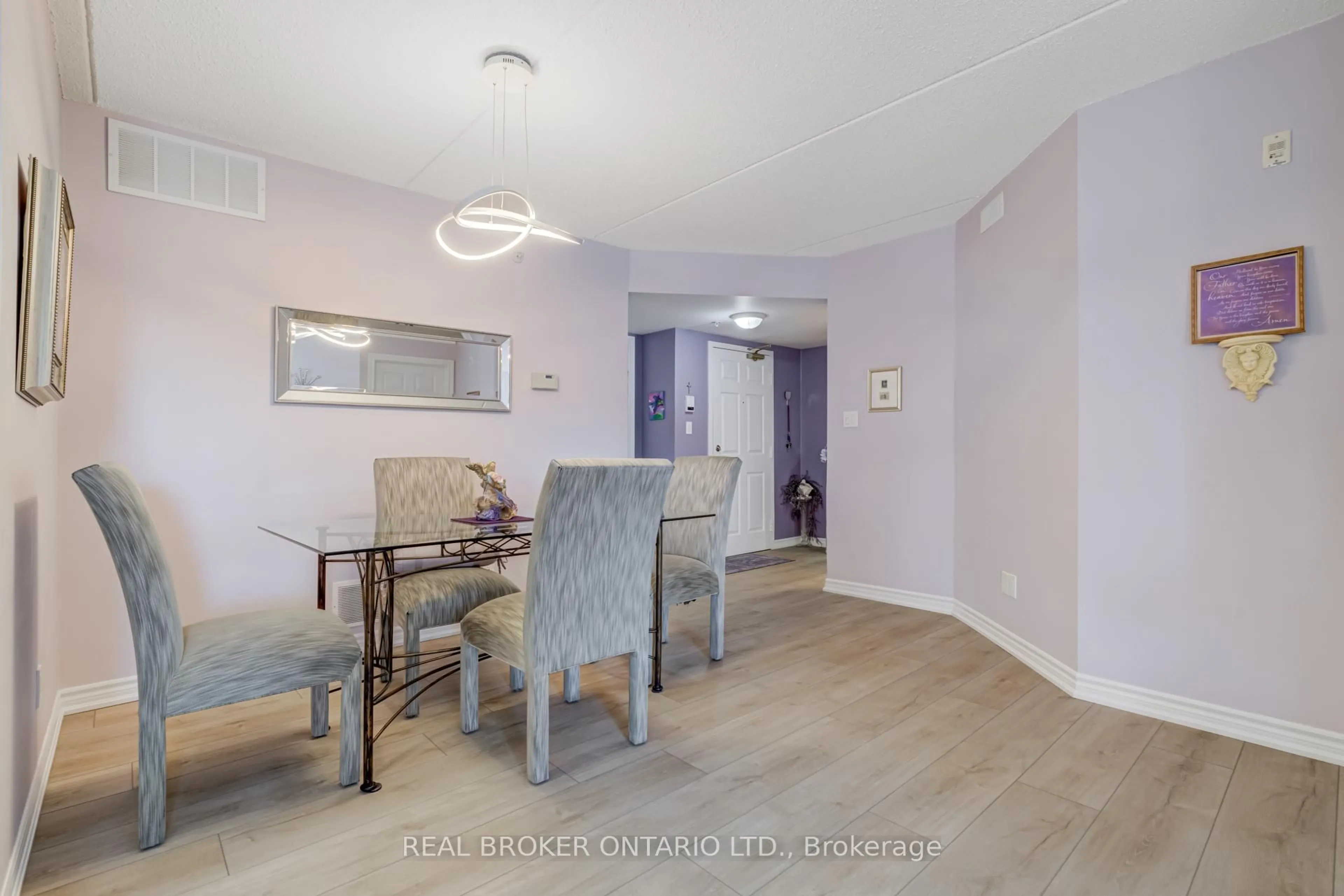 Unknown for 1460 Bishops Gate #313, Oakville Ontario L6M 4N5