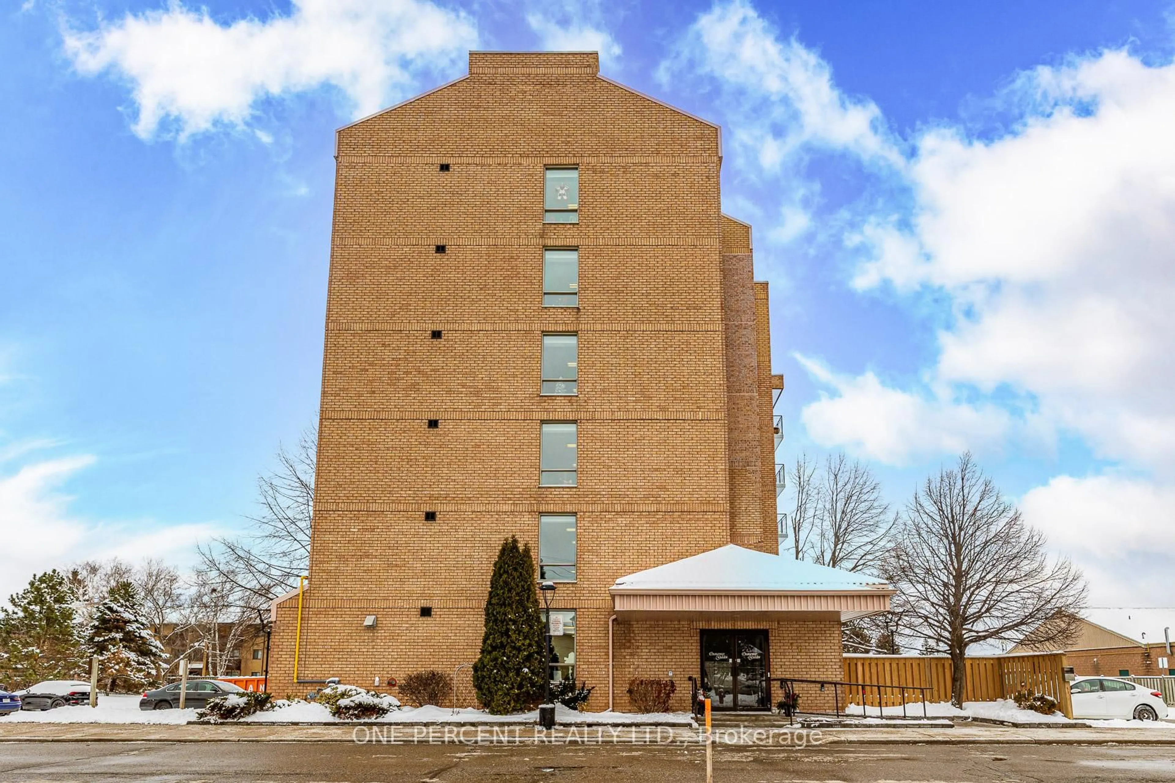 Unknown for 16 Fourth St #25, Orangeville Ontario L9W 4N7