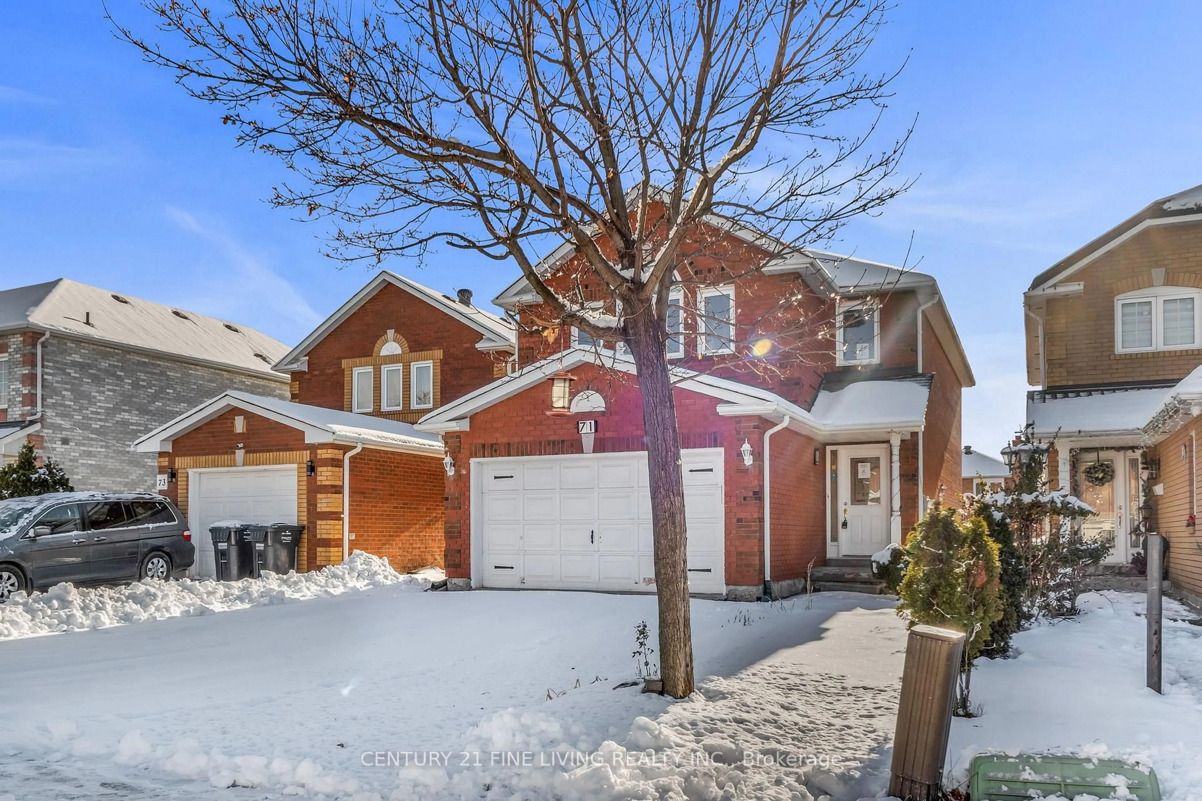 Home with brick exterior material, street for 71 Ravenscliffe Crt, Brampton Ontario L6X 4N9