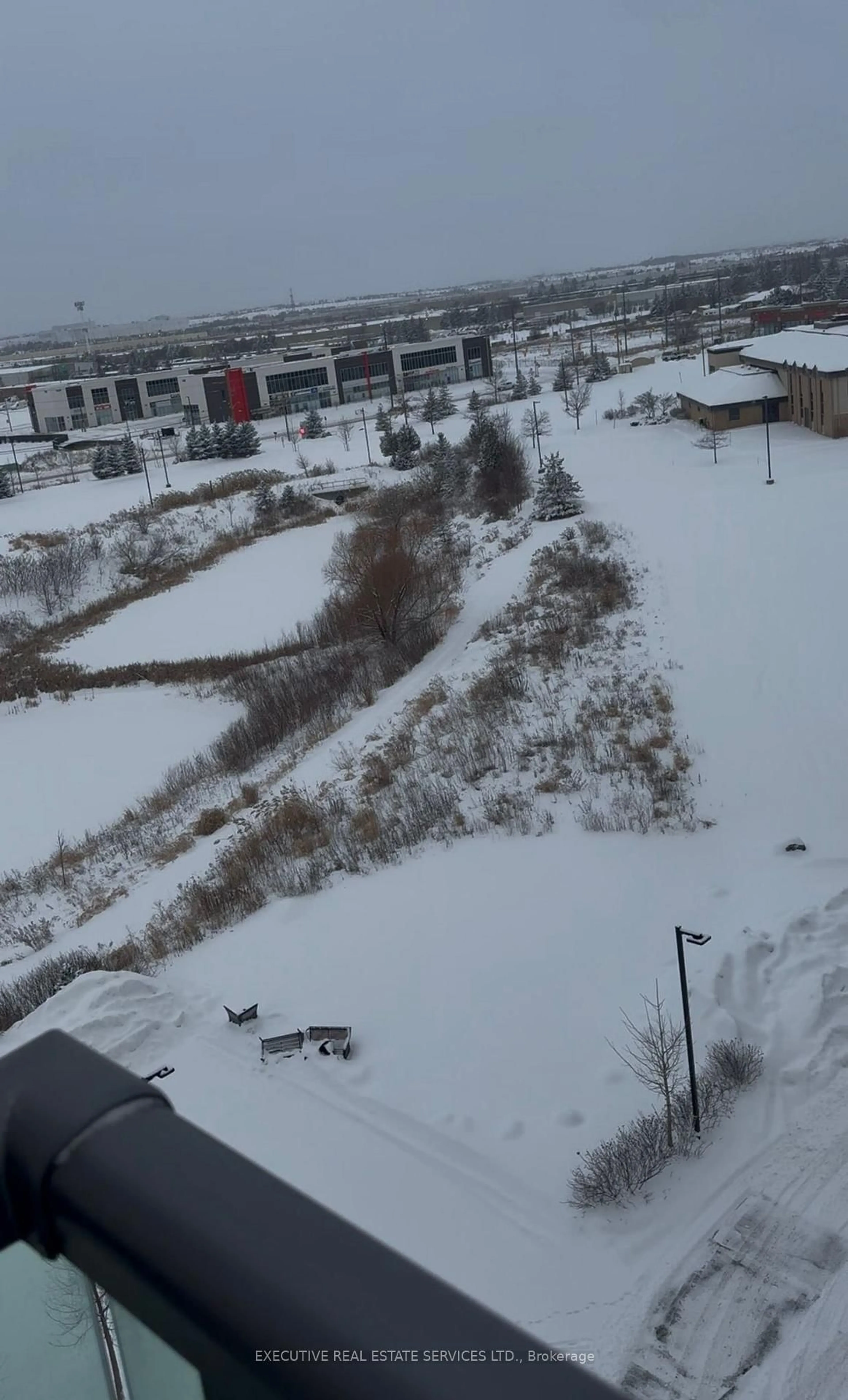 A pic from outside/outdoor area/front of a property/back of a property/a pic from drone, unknown for 65 Yorkland Blvd #605, Brampton Ontario L6P 4M5