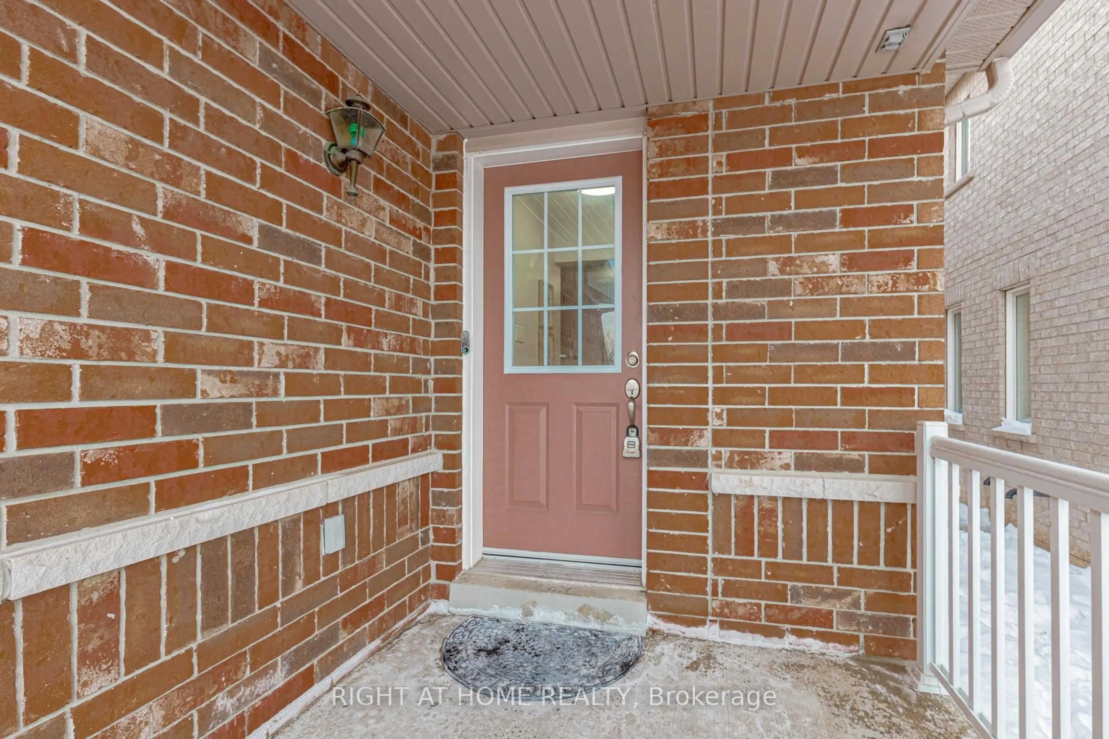 Unknown for 3821 Partition Rd, Mississauga Ontario L5N 8N3