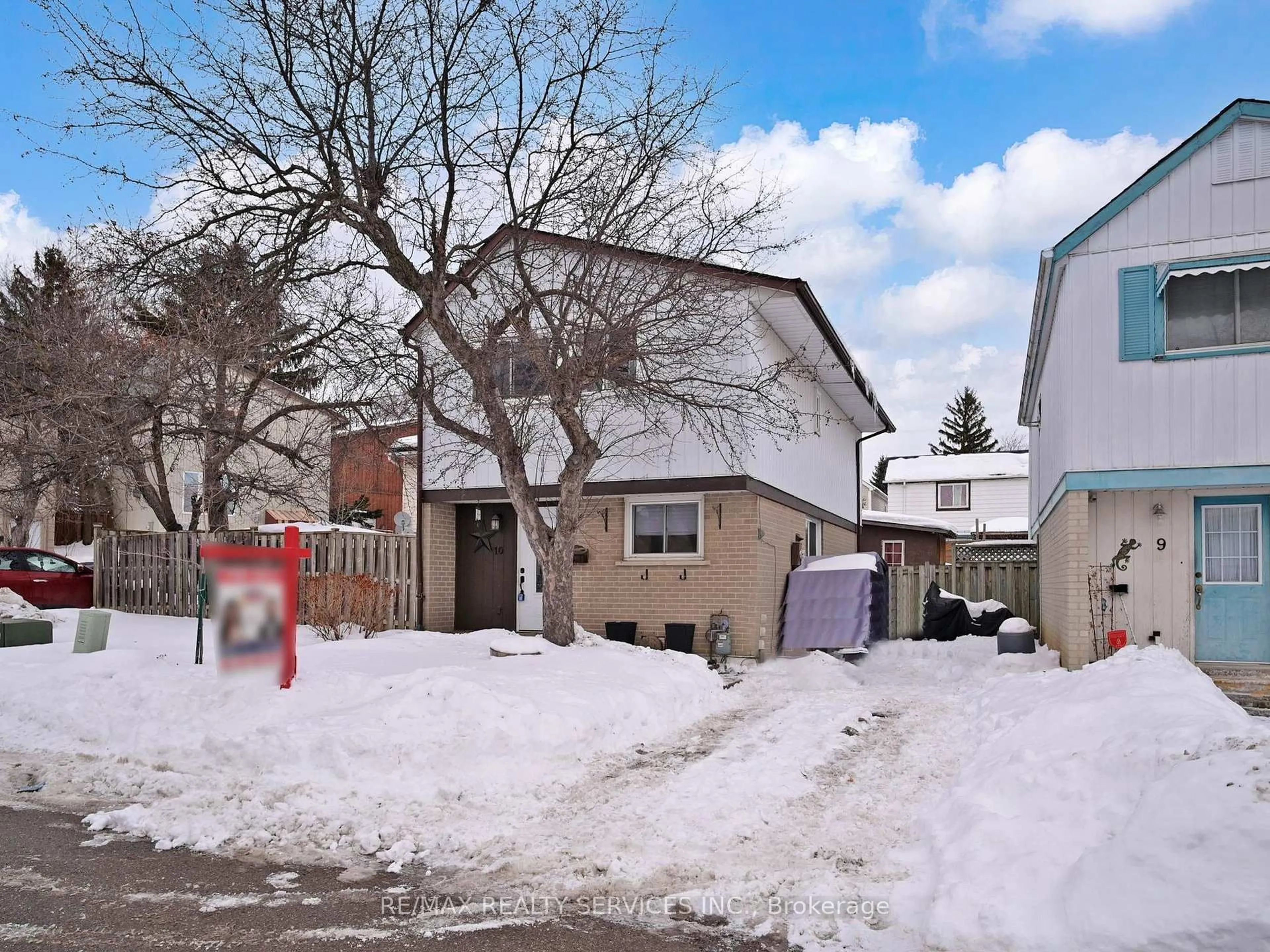 Unknown for 10 Hillbank Tr, Brampton Ontario L6S 1P6