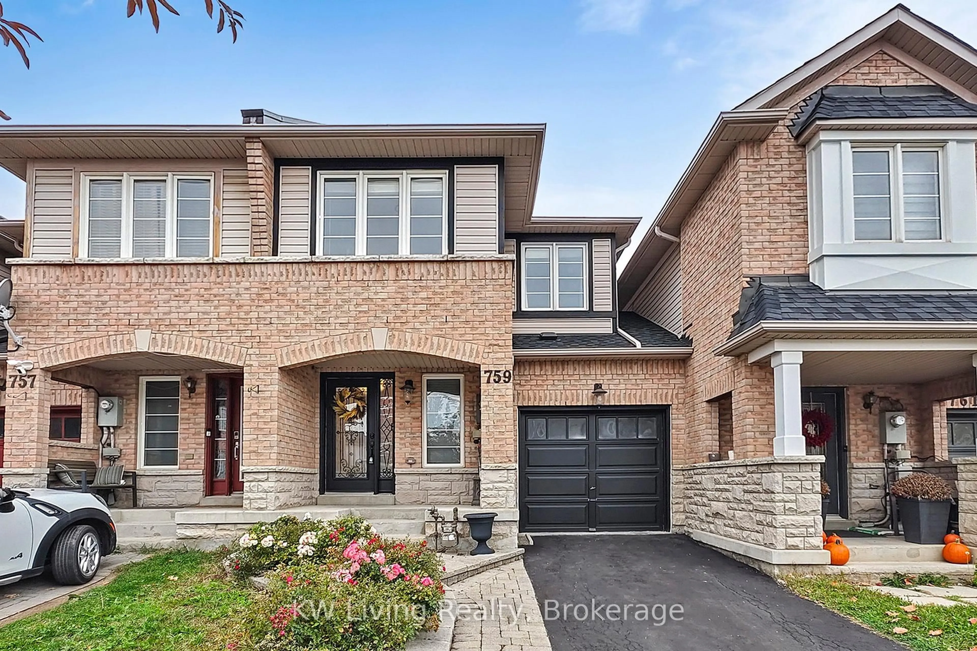 Home with brick exterior material, street for 759 Gleeson Rd, Milton Ontario L9T 0C1