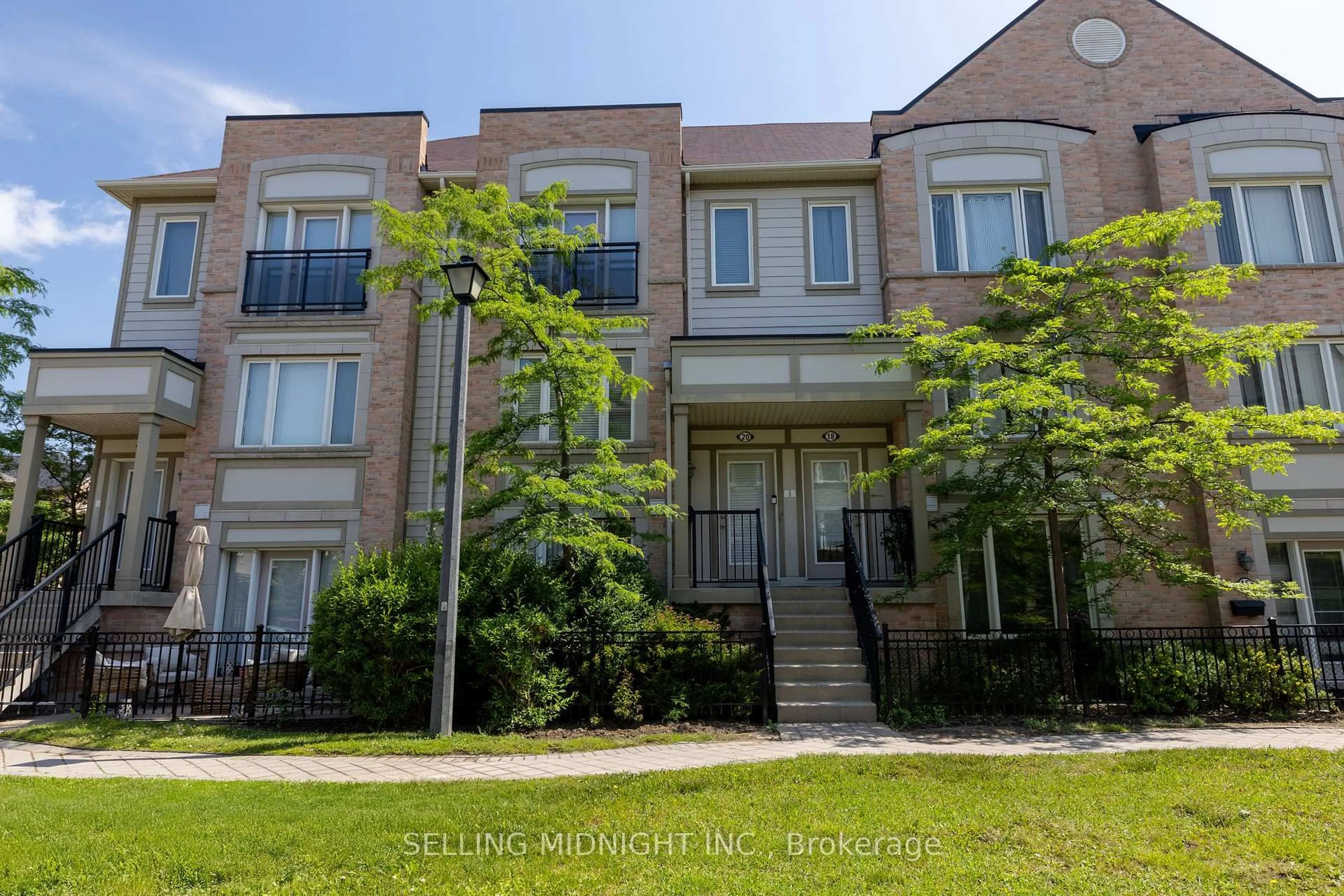 Unknown for 5650 Winston Churchill Blvd #20, Mississauga Ontario L5M 0L8