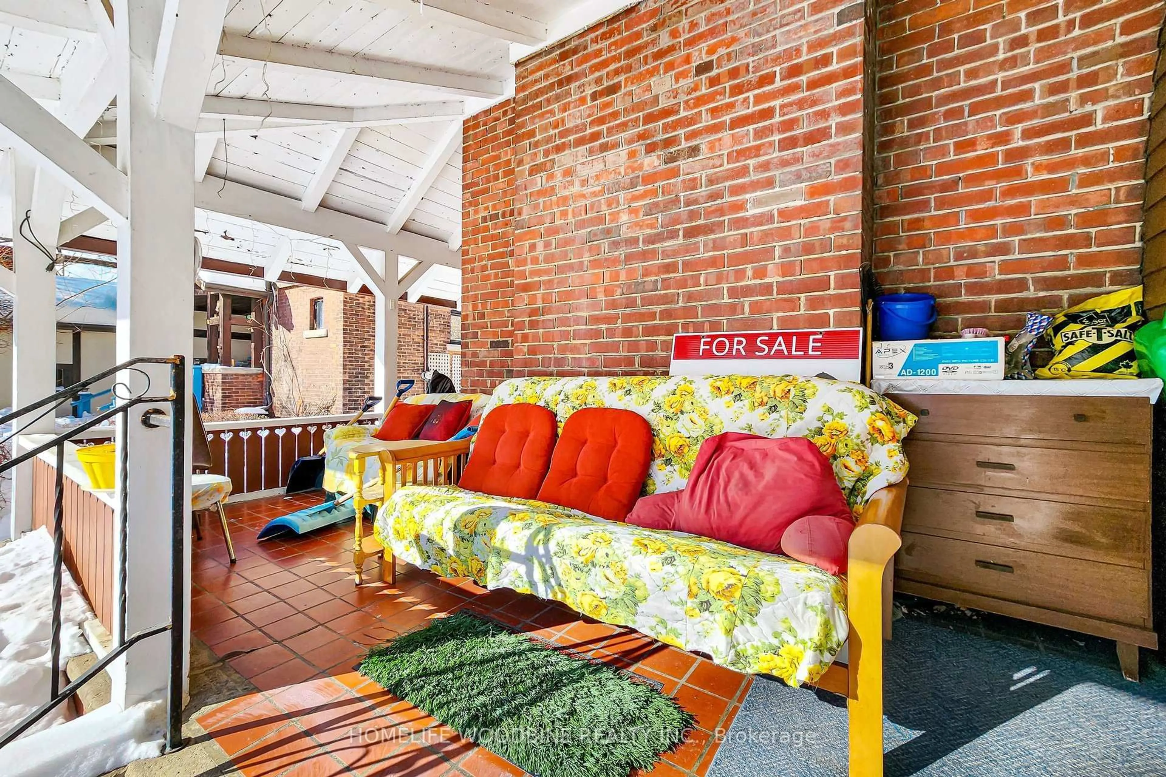 Patio, street for 96 Boustead Ave, Toronto Ontario M6R 1Y9