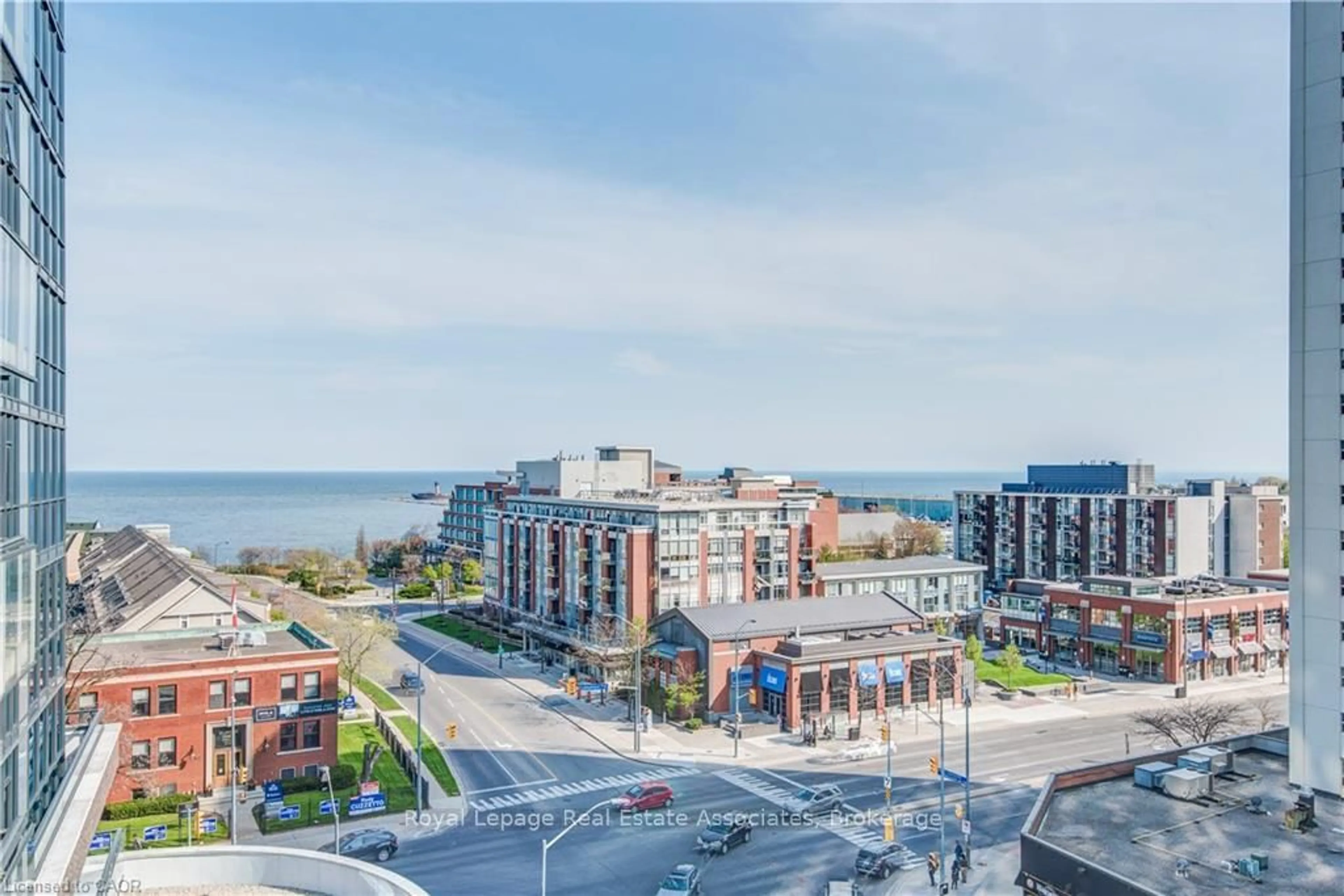 A pic from outside/outdoor area/front of a property/back of a property/a pic from drone, water/lake/river/ocean view for 1 Hurontario St #609, Mississauga Ontario L5G 0A3