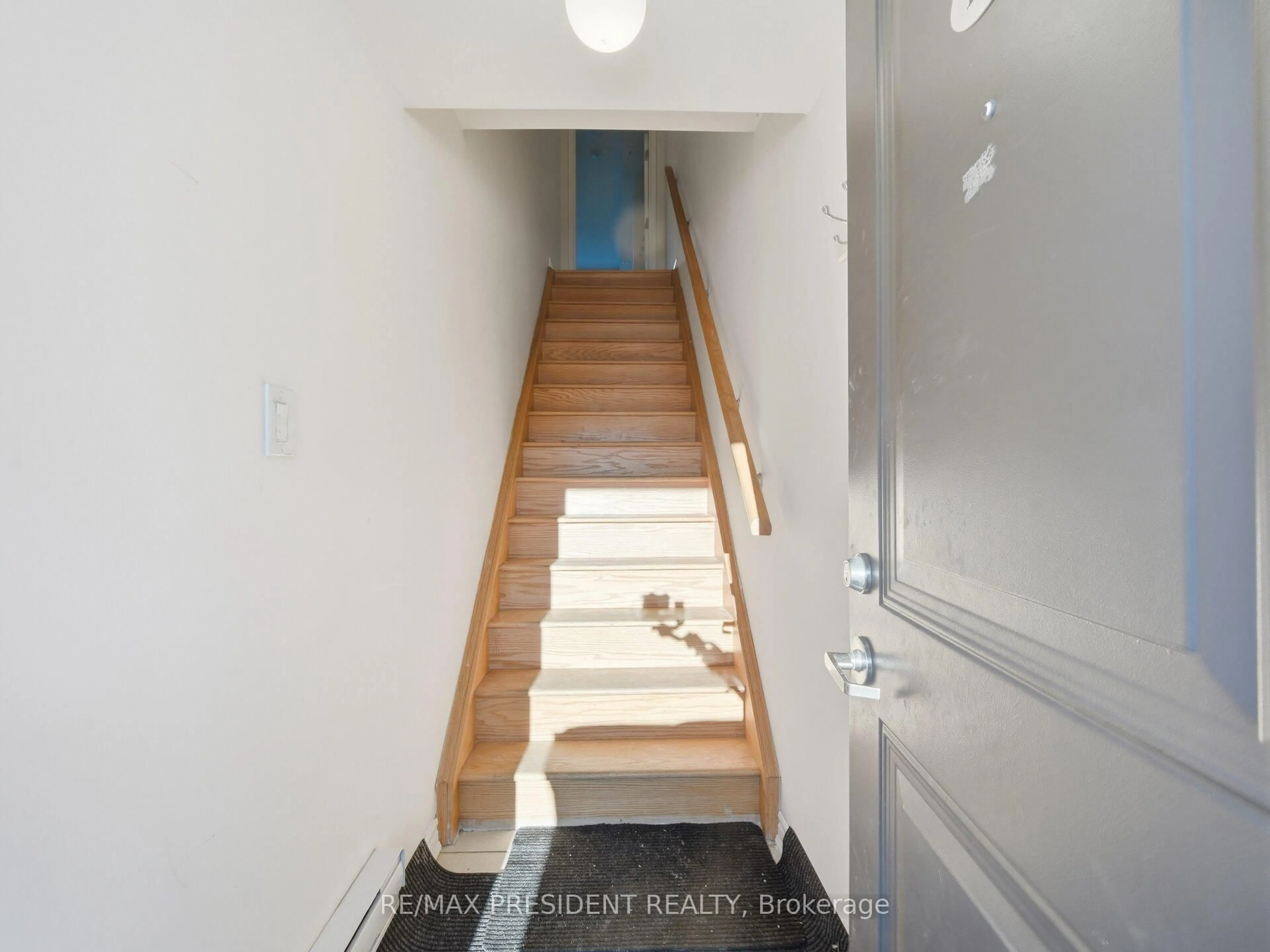 Stairs for 200 Veterans Dr #174, Brampton Ontario L7A 5K7