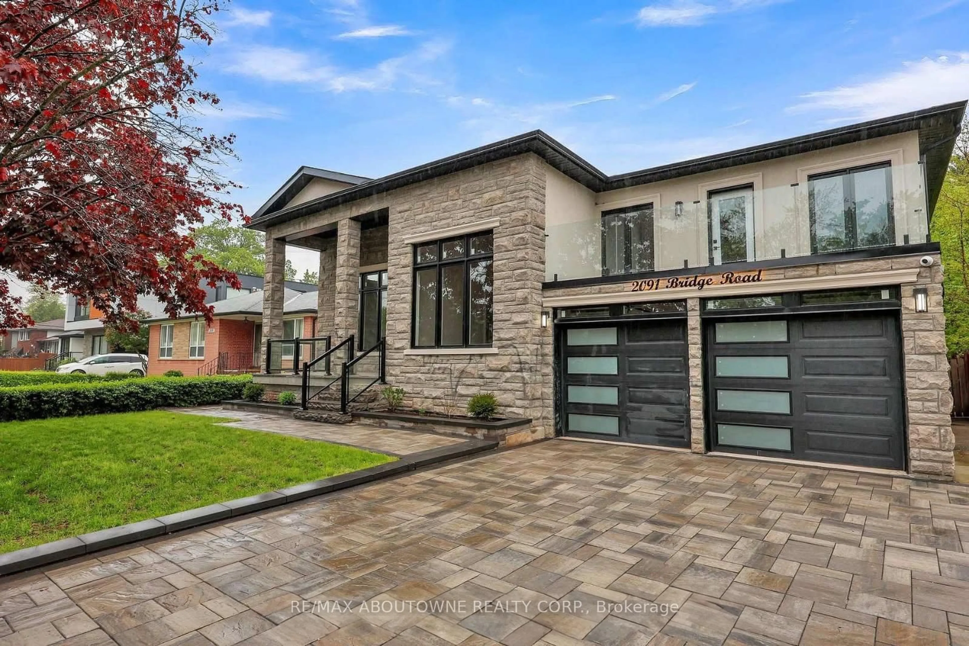 Home with brick exterior material, street for 2091 Bridge Rd, Oakville Ontario L6L 2E8