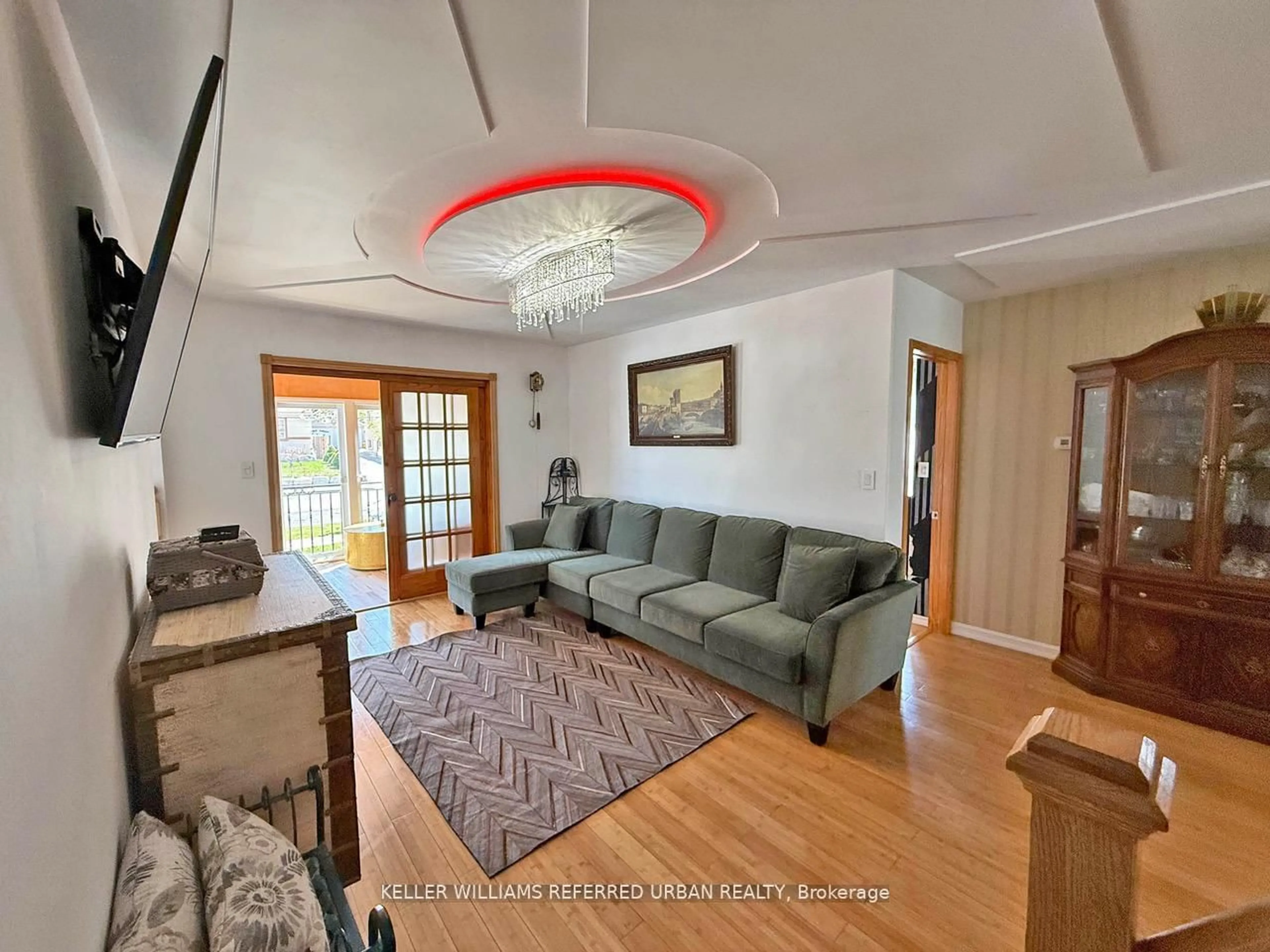 Living room with furniture, unknown for 6 Elmhurst Dr, Toronto Ontario M9W 2J3