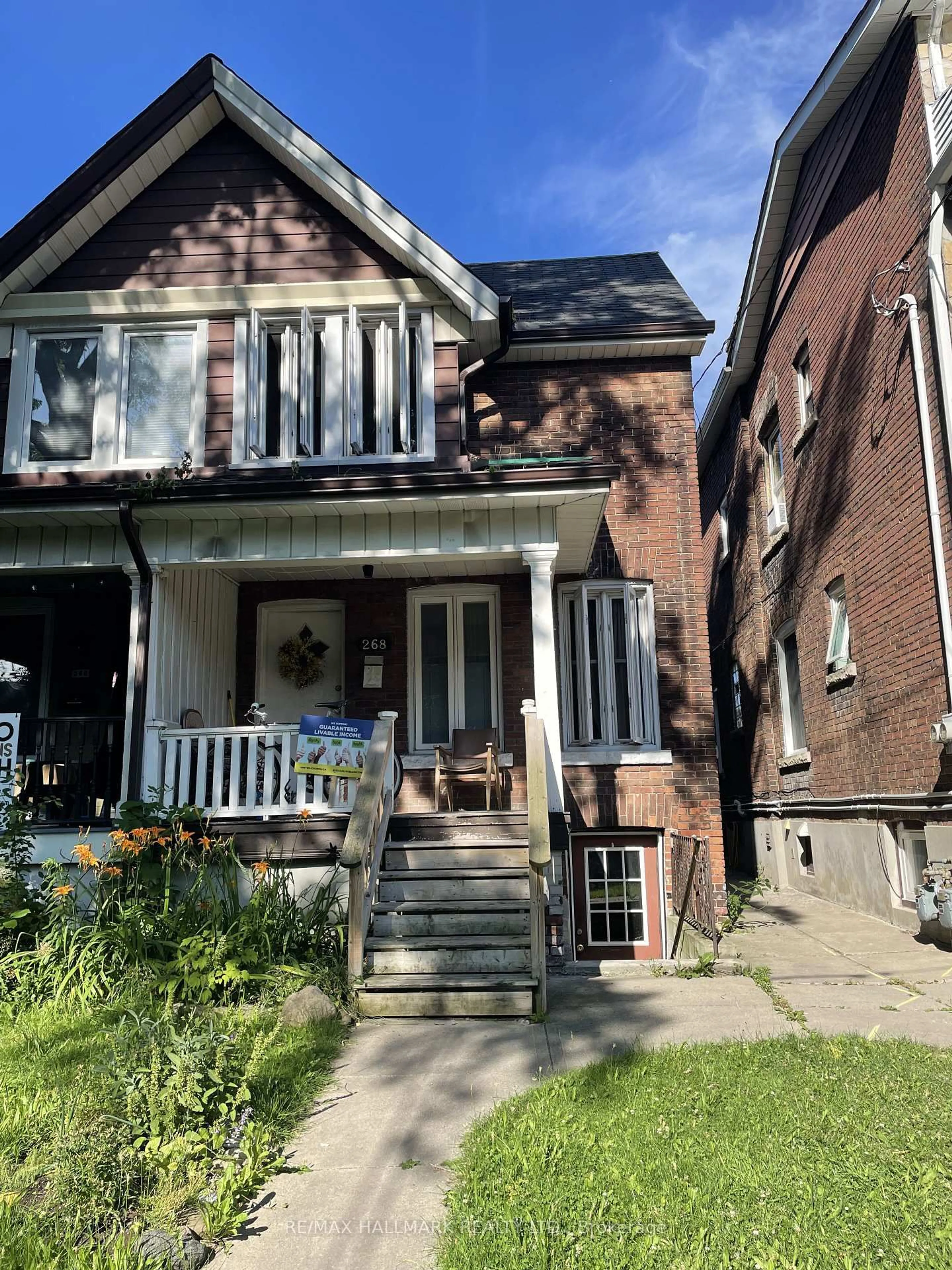 Home with brick exterior material, street for 268 Symington Ave, Toronto Ontario M6P 3W8