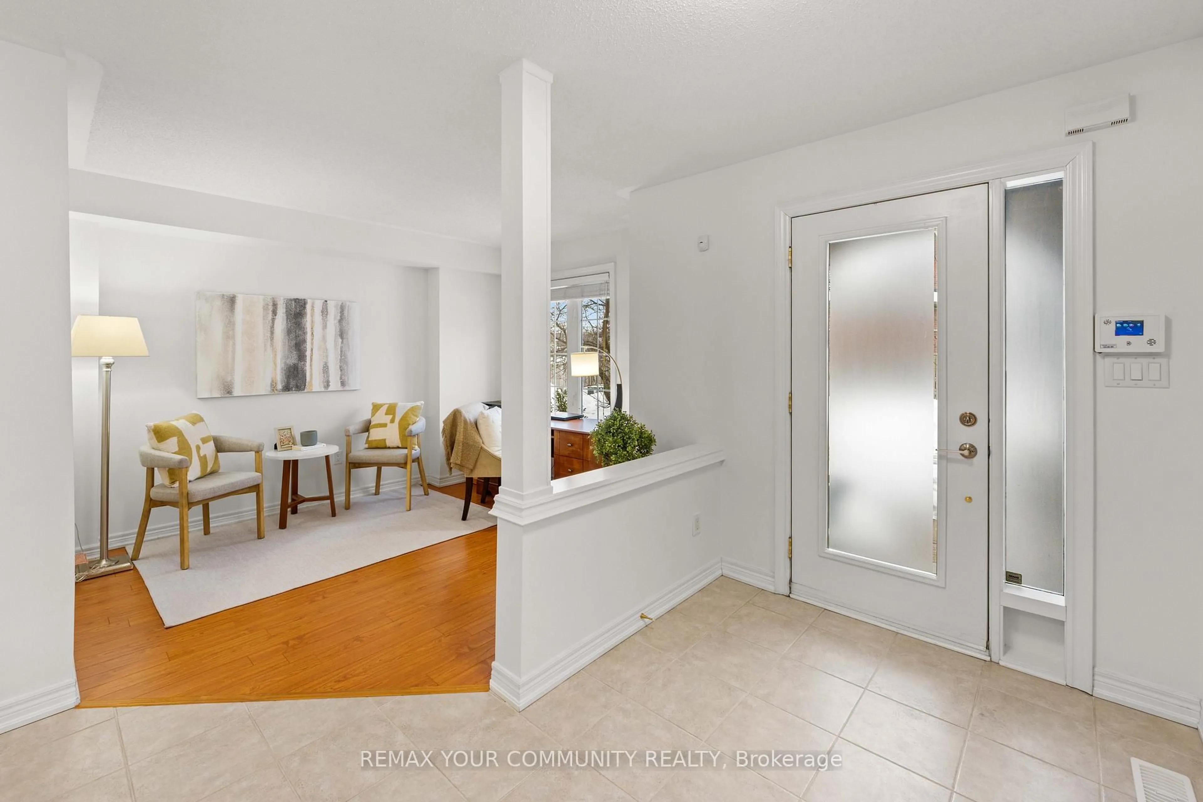 Indoor entryway for 92 Ramage Lane, Toronto Ontario M9C 5S6