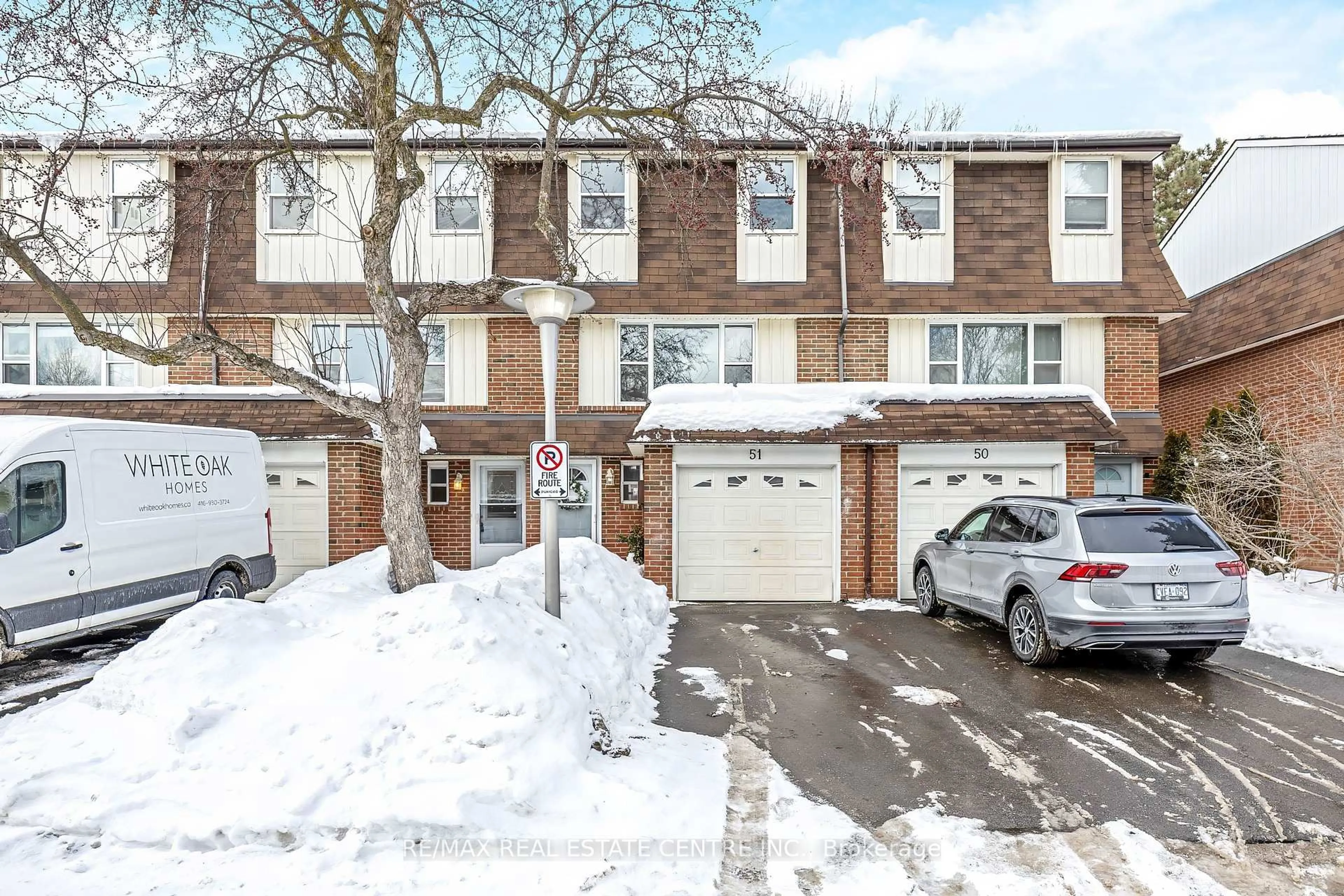 Unknown for 235 Bronte St #51, Milton Ontario L9T 3V8