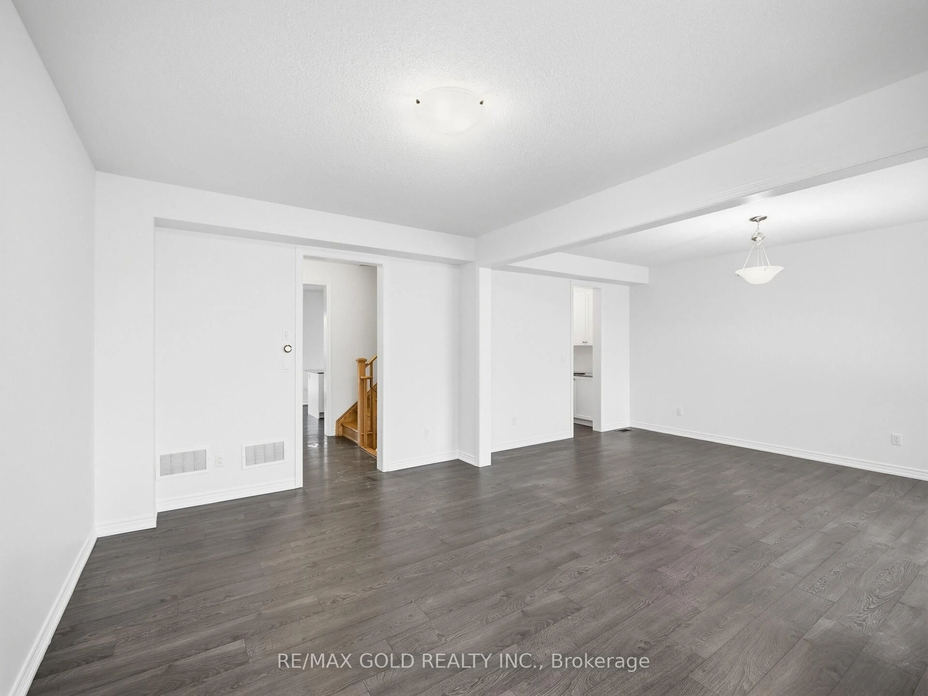 A pic of a room for 20 Skyridge Dr, Brampton Ontario L6P 4P3