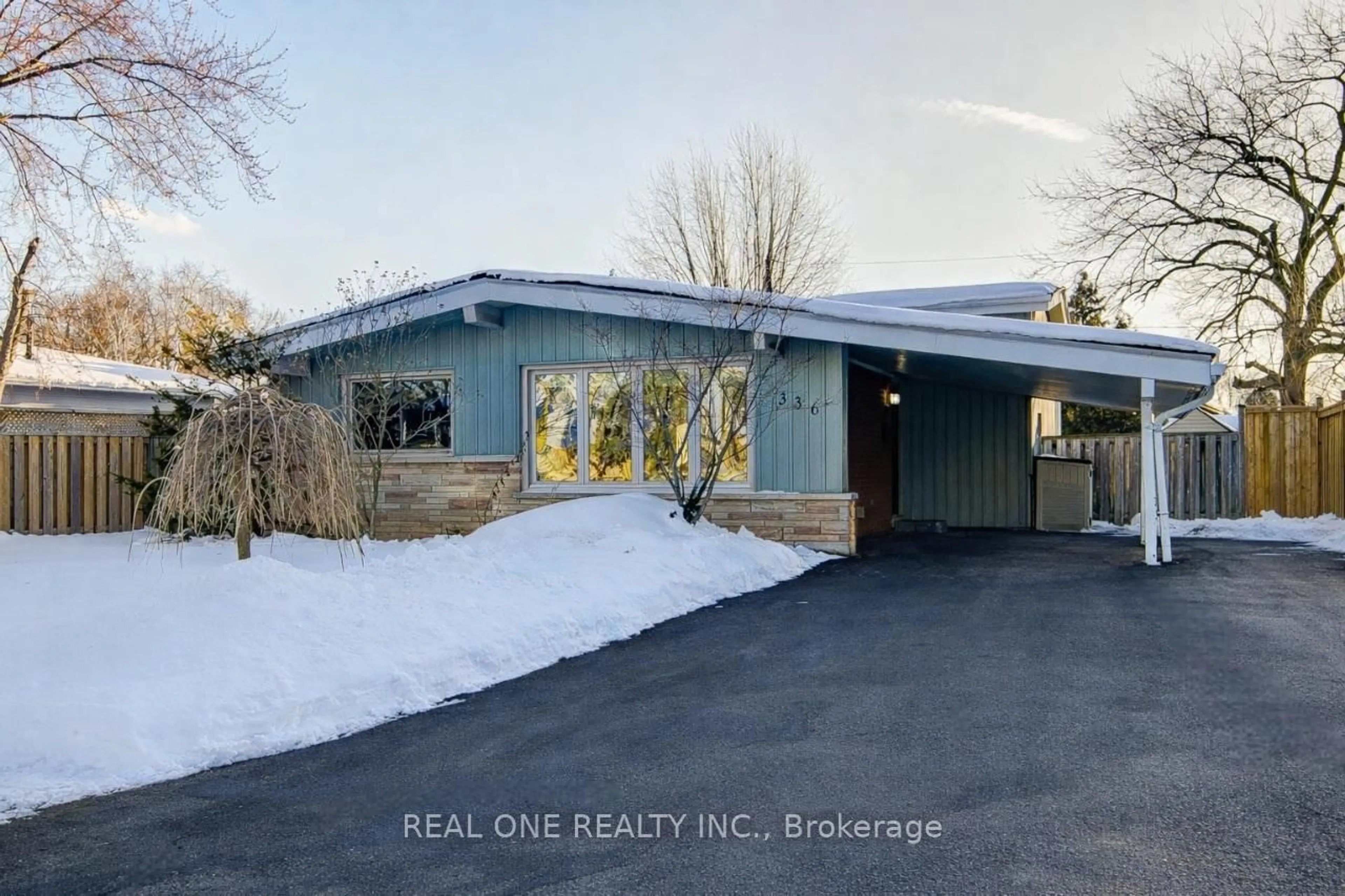 Unknown for 336 Hampton Heath Rd, Burlington Ontario L7L 4P9