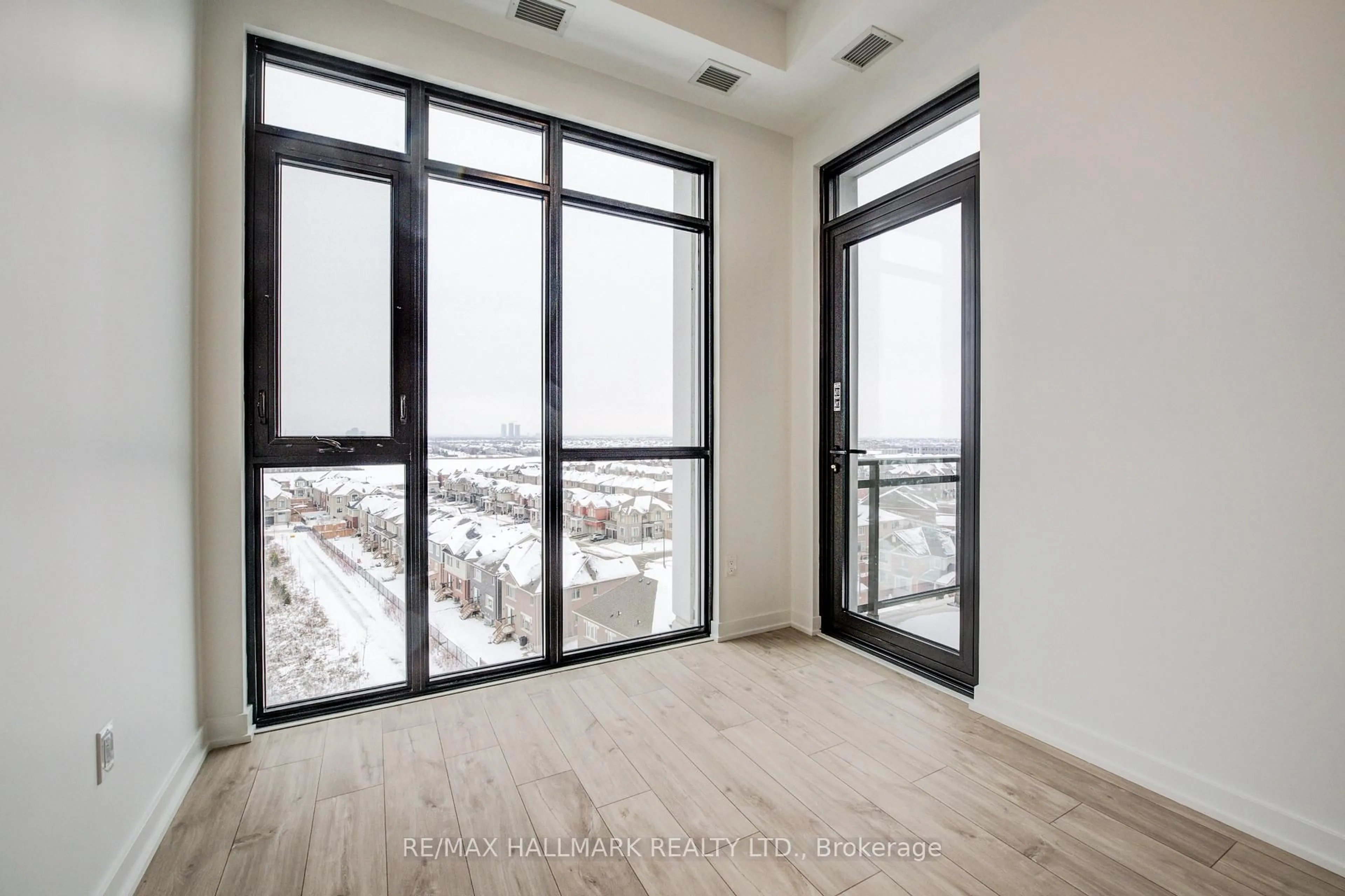 Unknown for 720 Whitlock Ave #816, Milton Ontario L9E 1S2