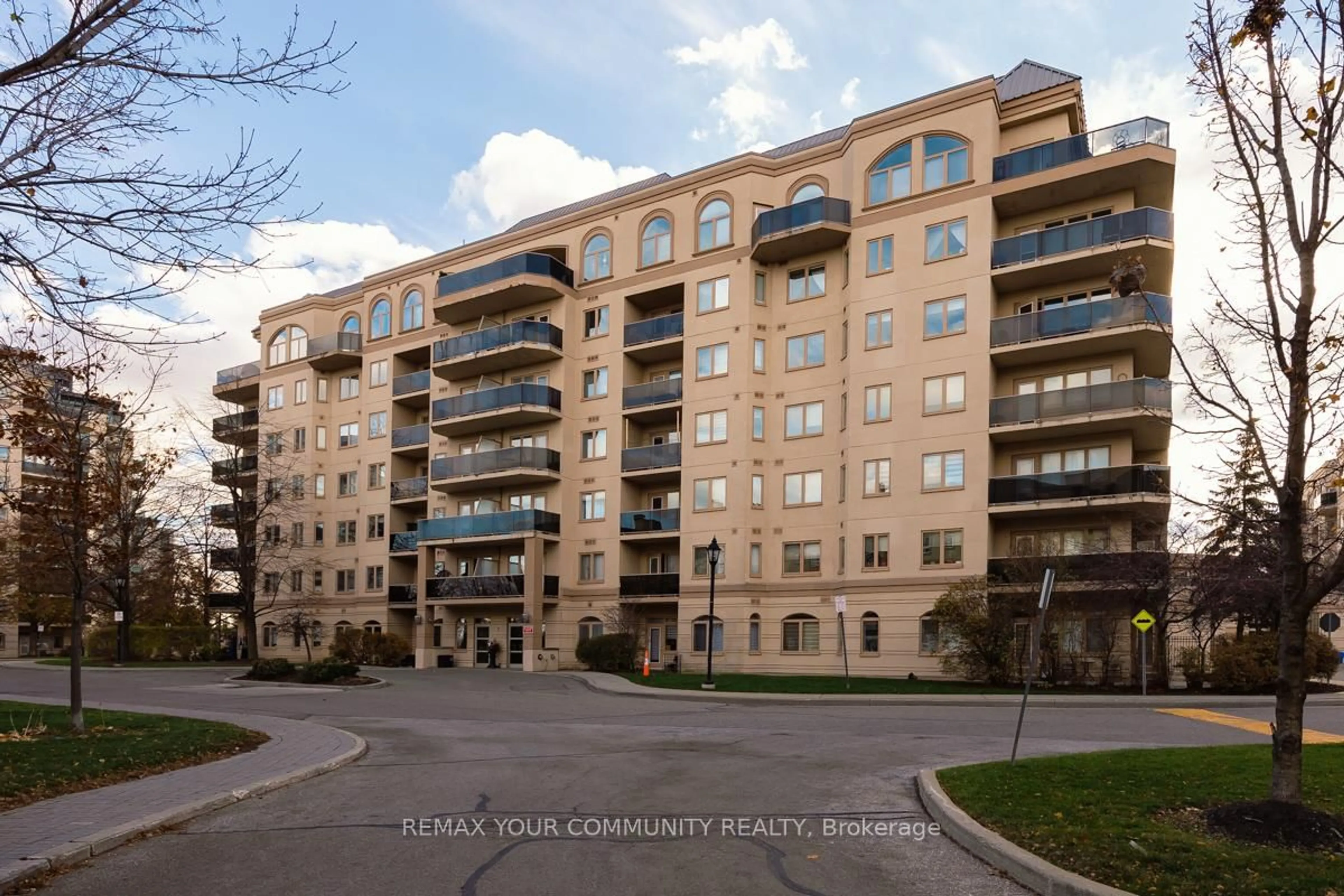 Unknown for 7 Dayspring Circ #601, Brampton Ontario L6B 1P8