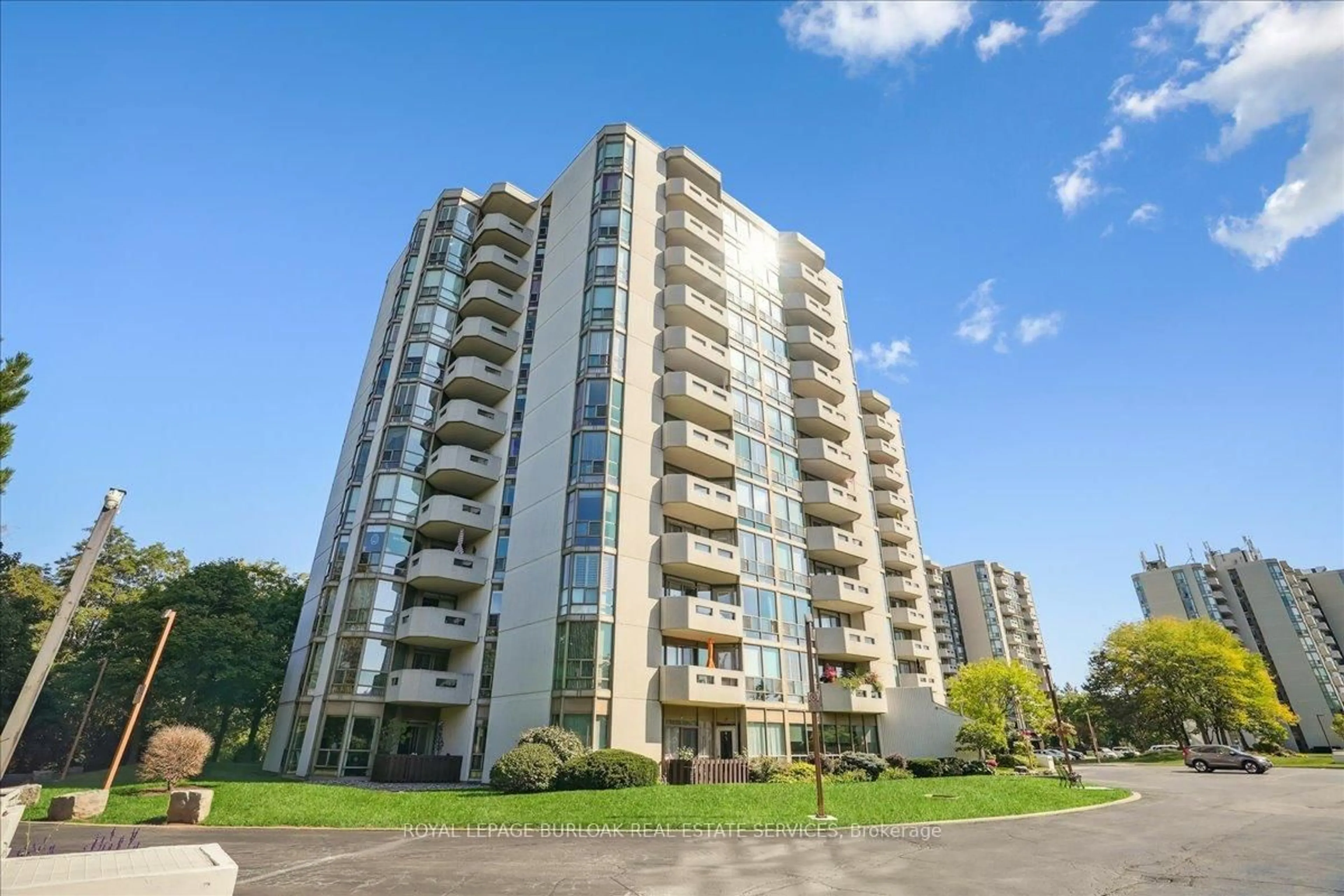 Unknown for 5090 Pinedale Ave #1105, Burlington Ontario L7L 3V8