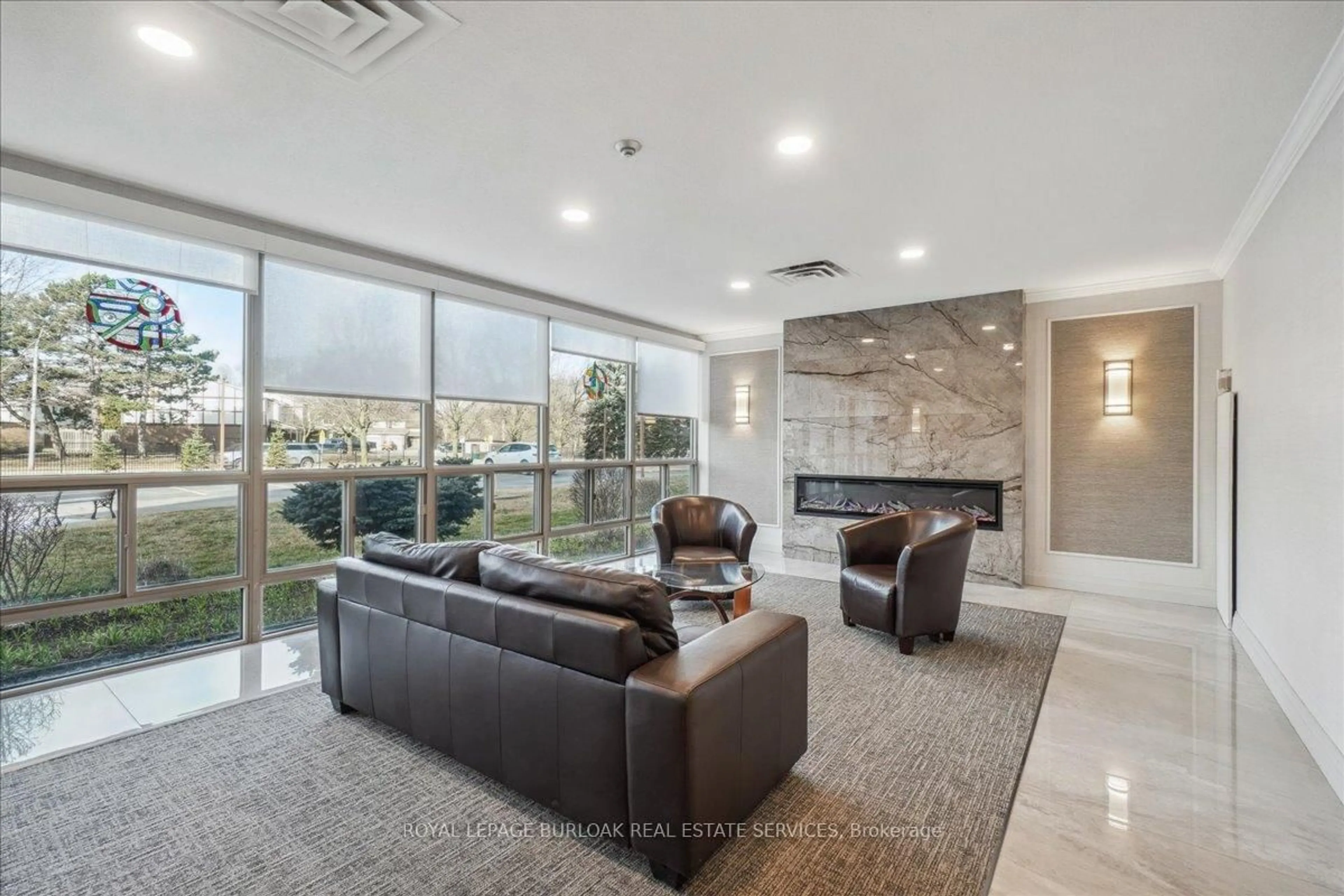 Unknown for 5090 Pinedale Ave #1105, Burlington Ontario L7L 3V8