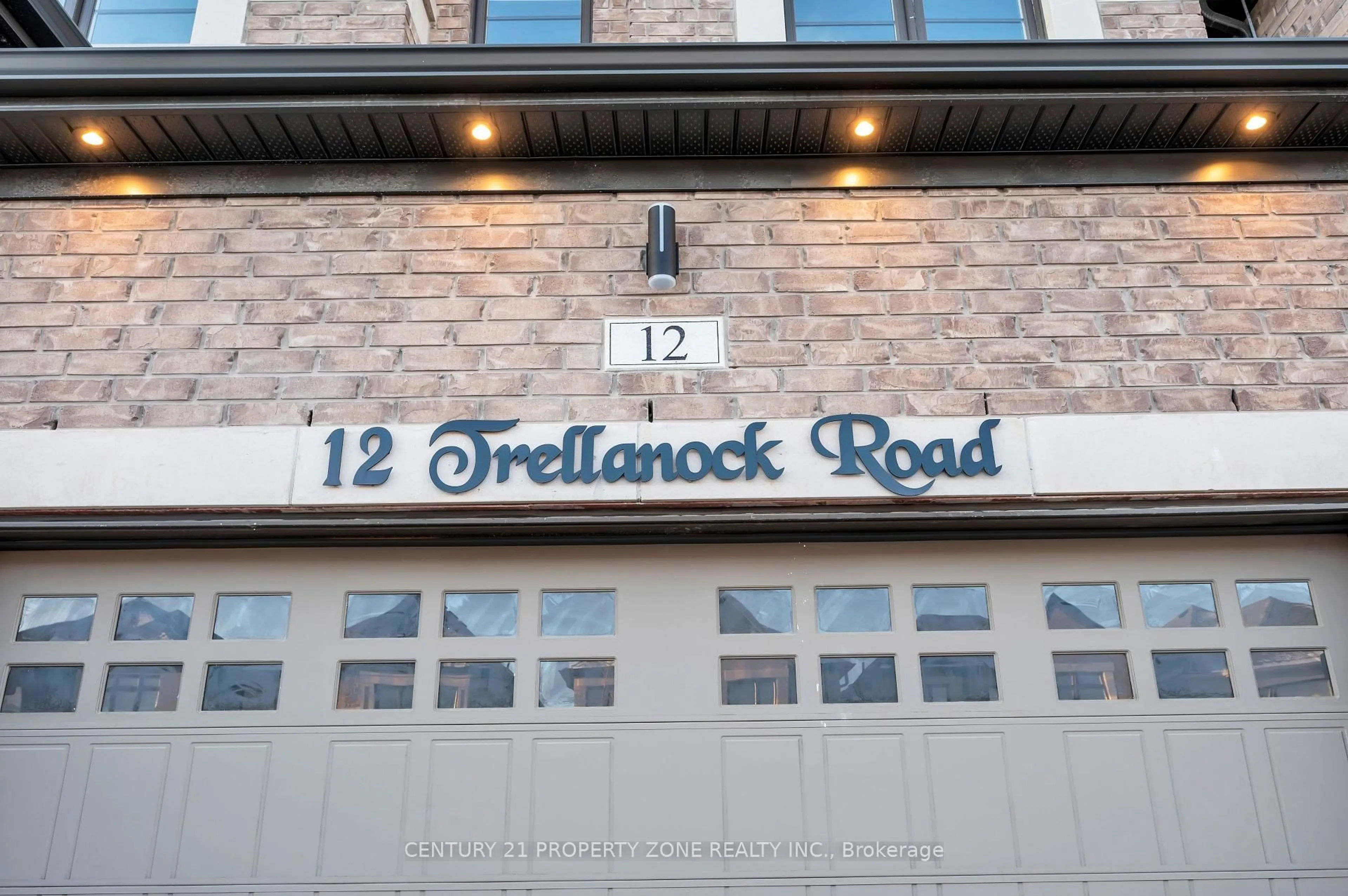 Unknown for 12 Trellanock Rd, Brampton Ontario L6Y 0E4