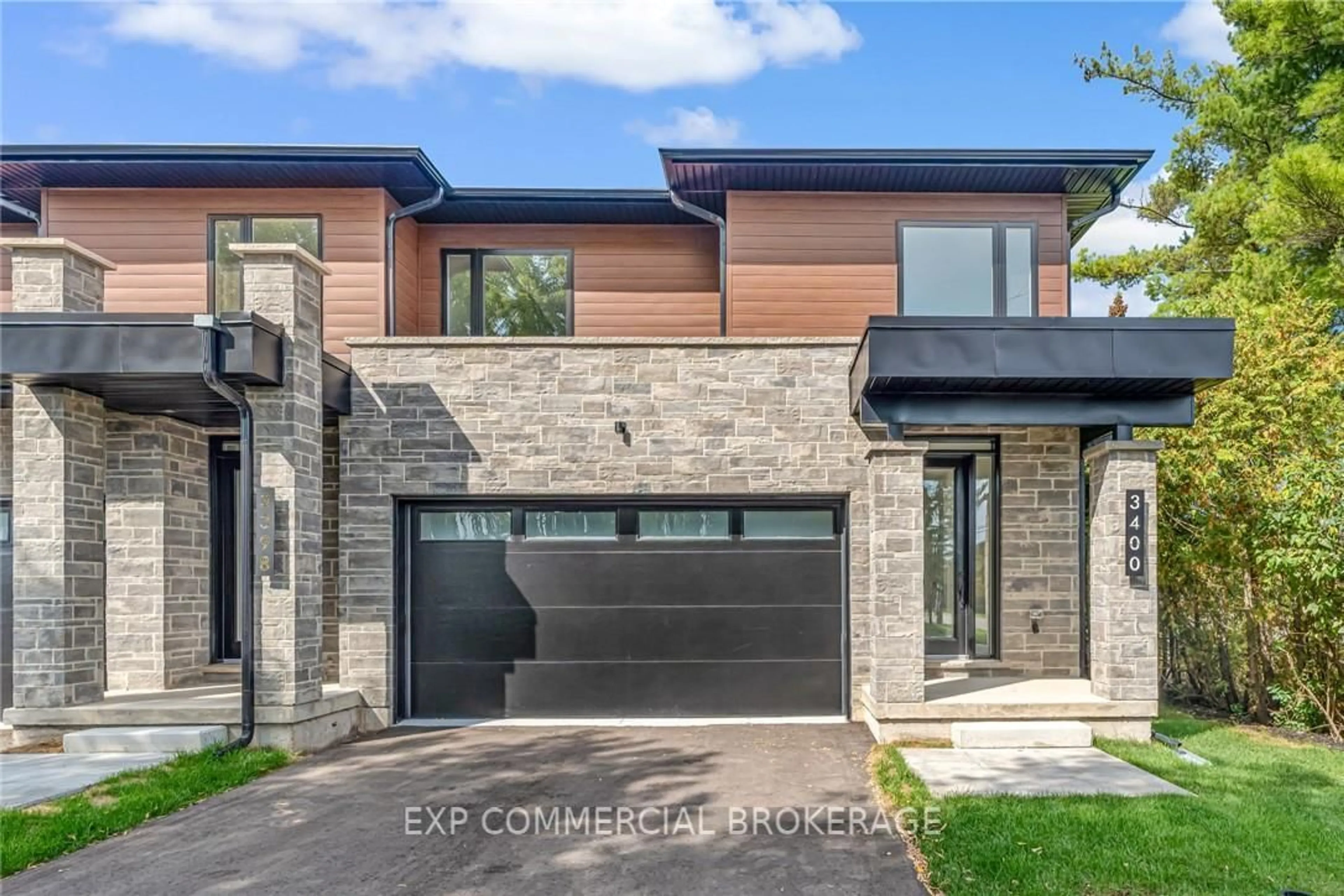 Home with brick exterior material, street for 3400 CARTER Common, Burlington Ontario L7M 3R9
