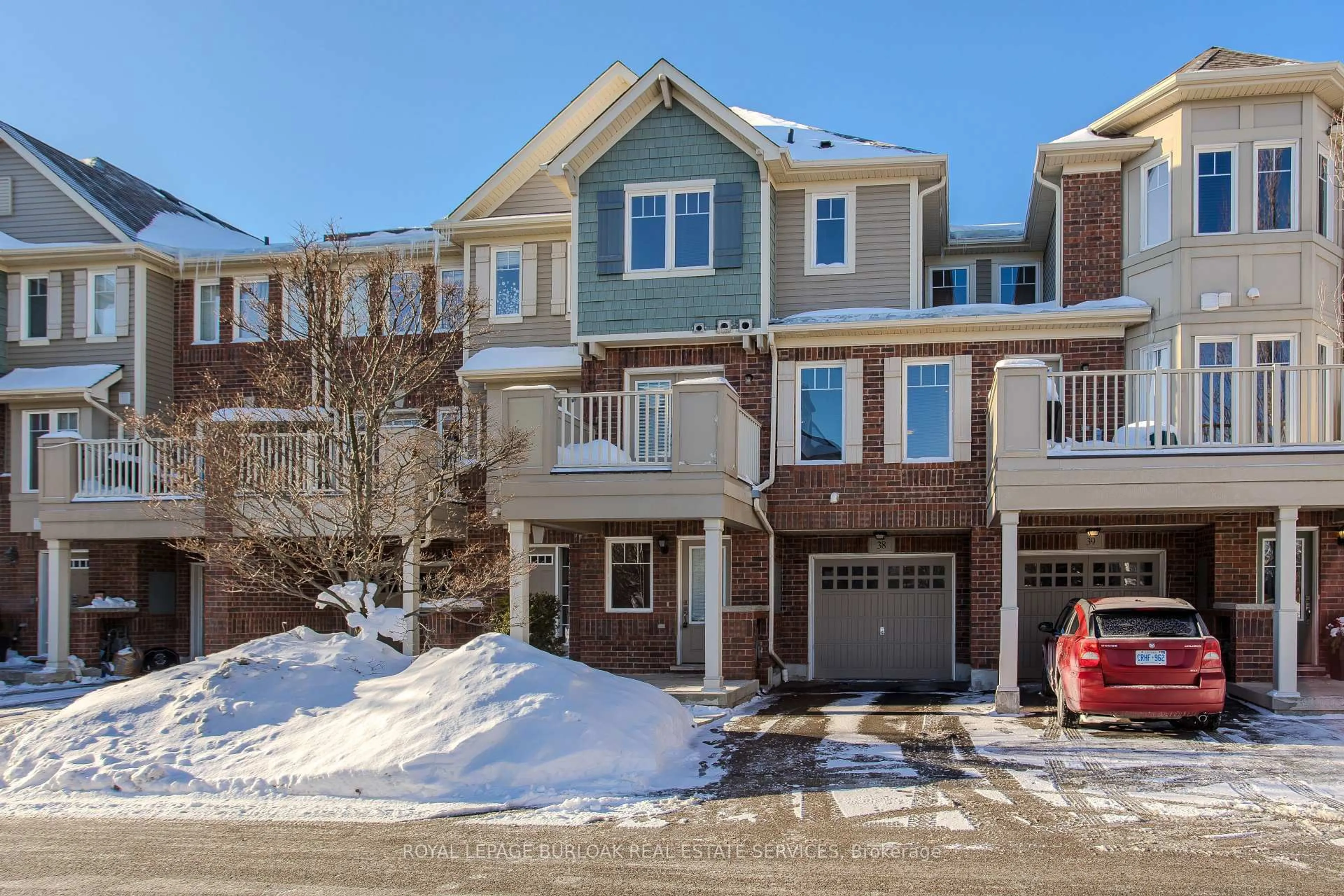 Unknown for 3050 Rotary Way #38, Burlington Ontario L7M 0G8