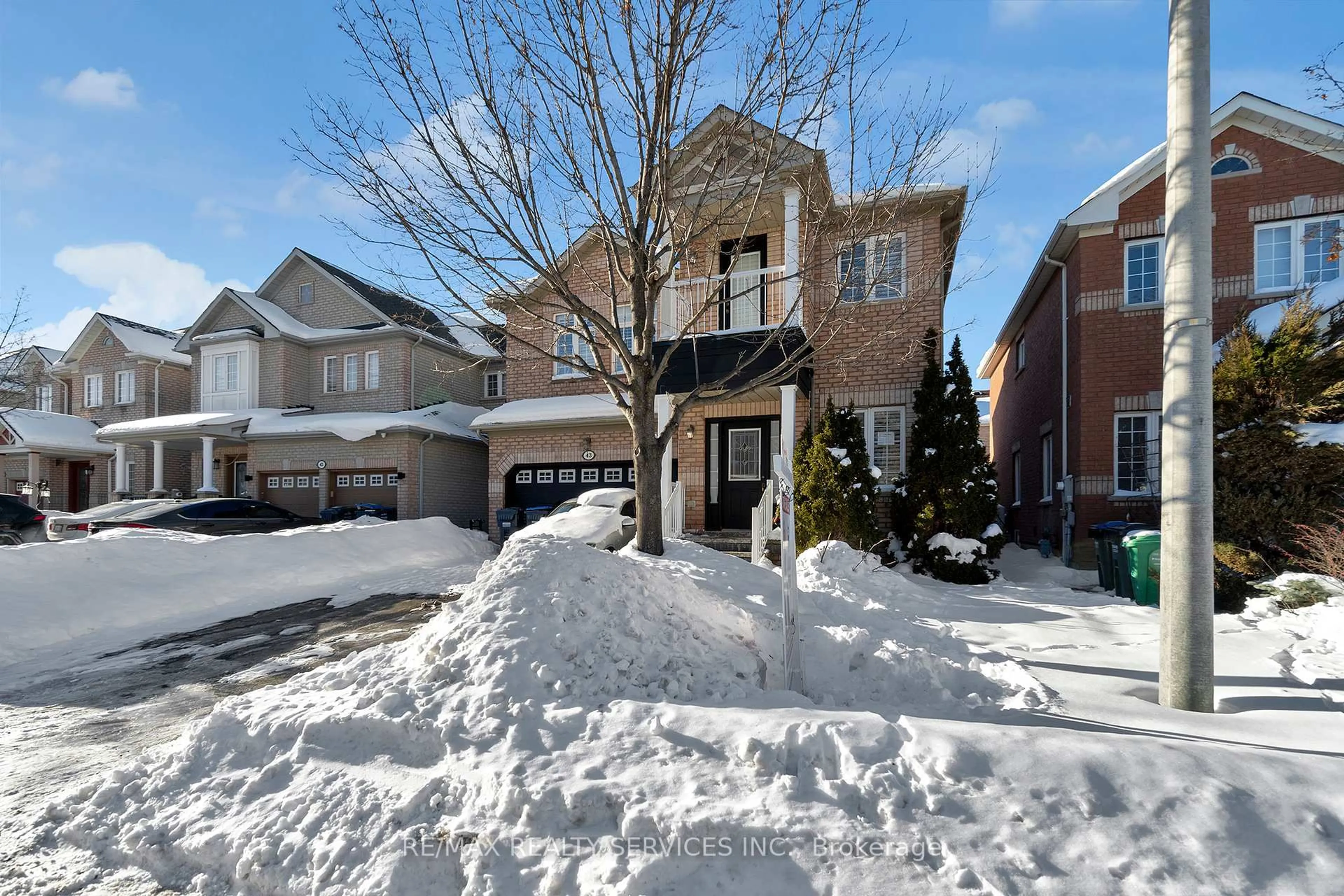 Home with brick exterior material, street for 43 Masters Green Cres, Brampton Ontario L7A 3K6