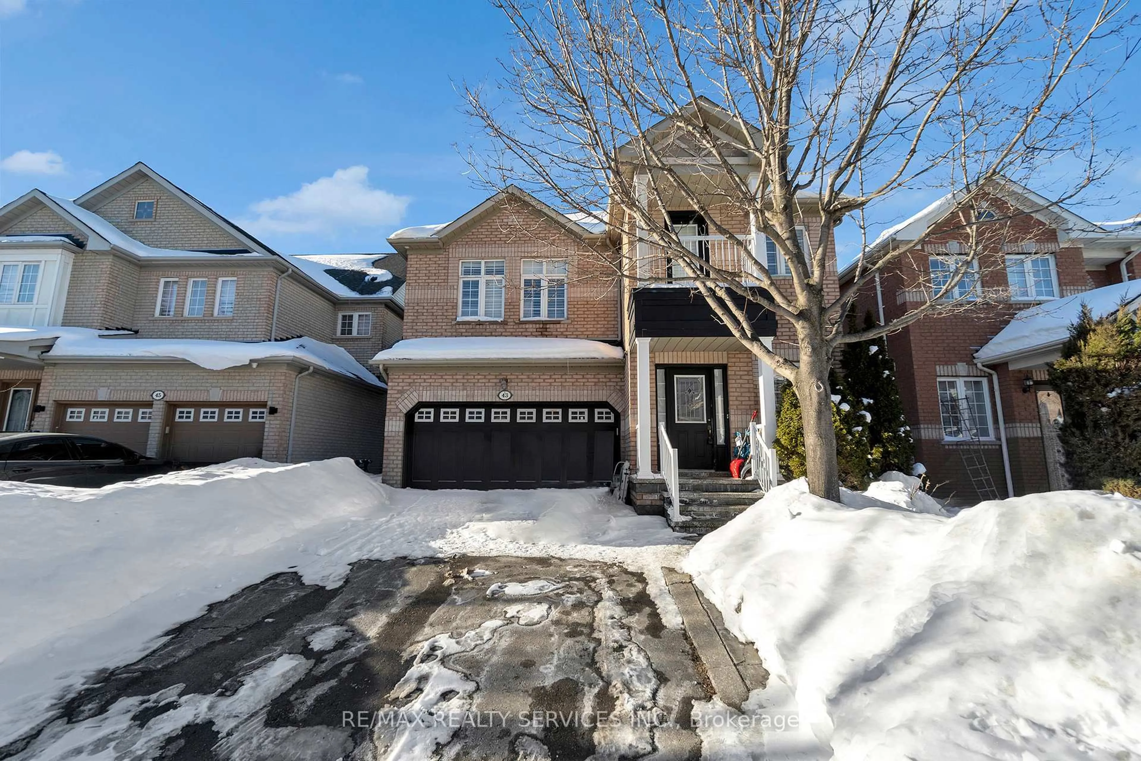 Unknown for 43 Masters Green Cres, Brampton Ontario L7A 3K6