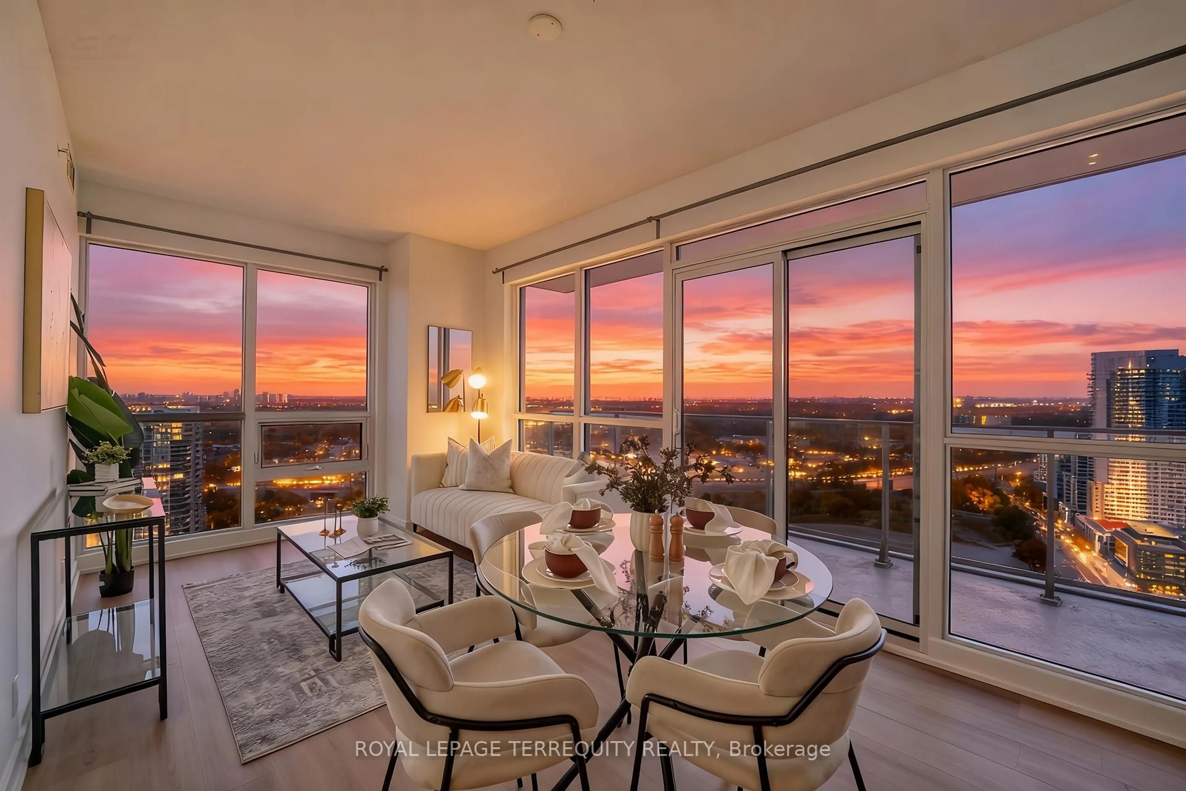 Unknown for 2200 Lakeshore Blvd #4007, Toronto Ontario M8V 1A4