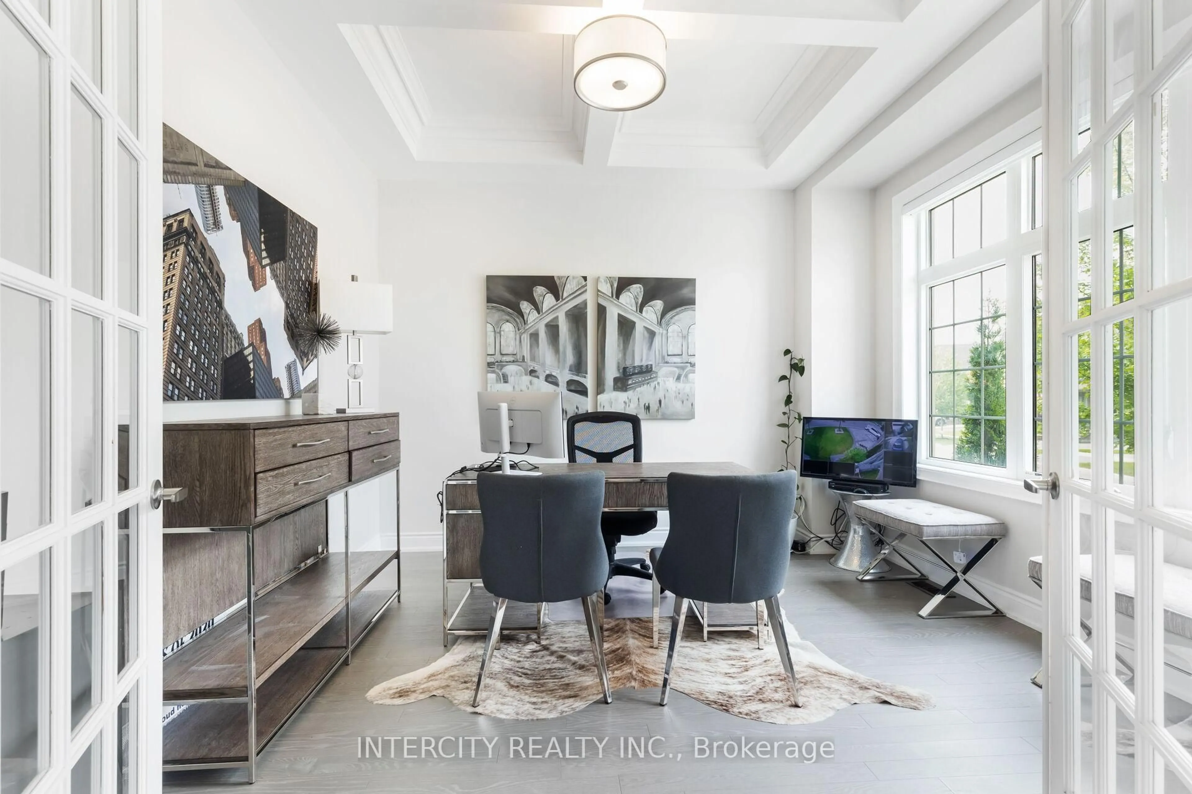 Unknown for 61 Degrey Dr, Brampton Ontario L6P 4L7