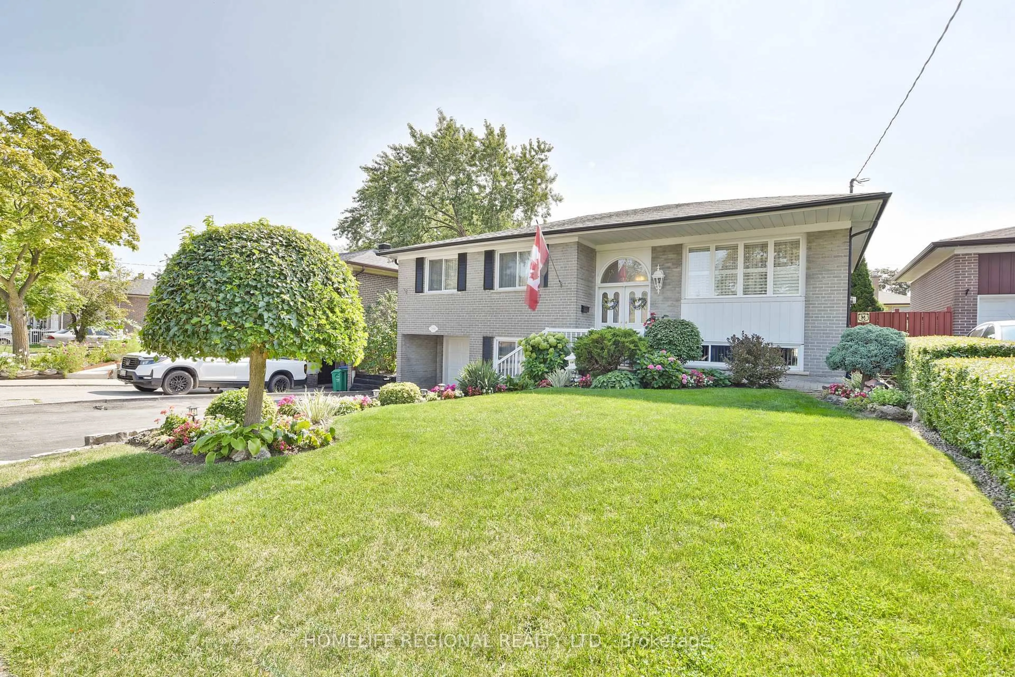 Unknown for 7190 Madiera Rd, Mississauga Ontario L4T 3A8