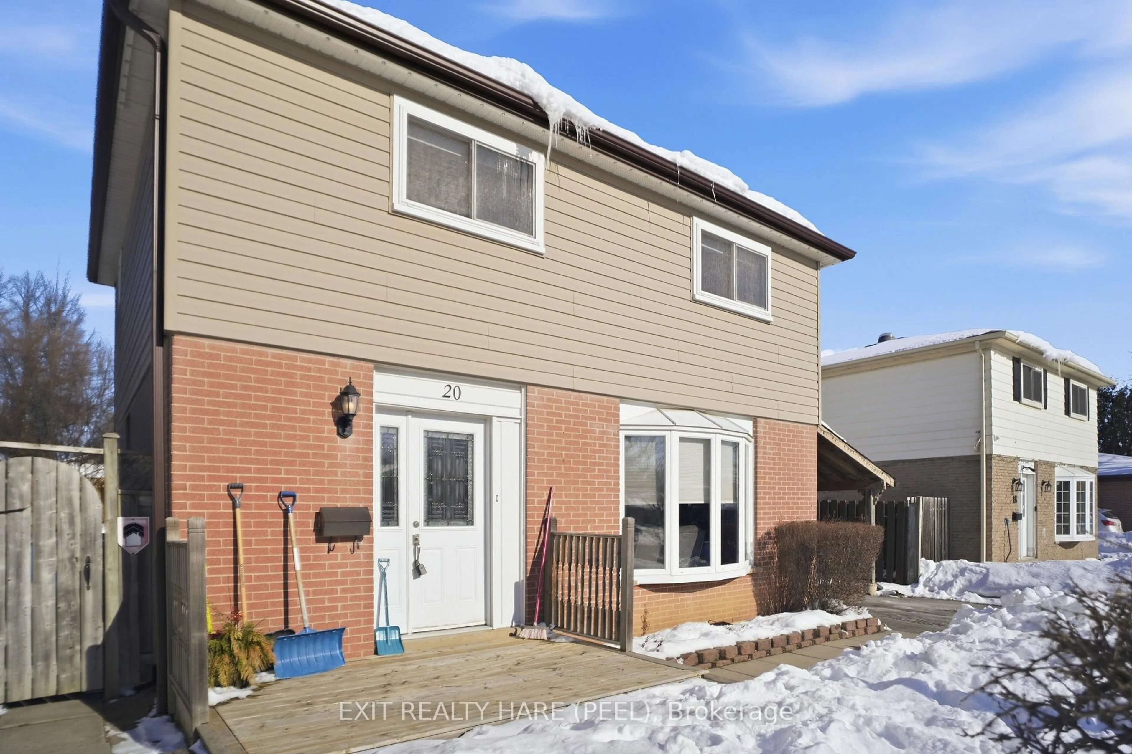 Unknown for 20 Sutherland Ave, Brampton Ontario L6V 2H4