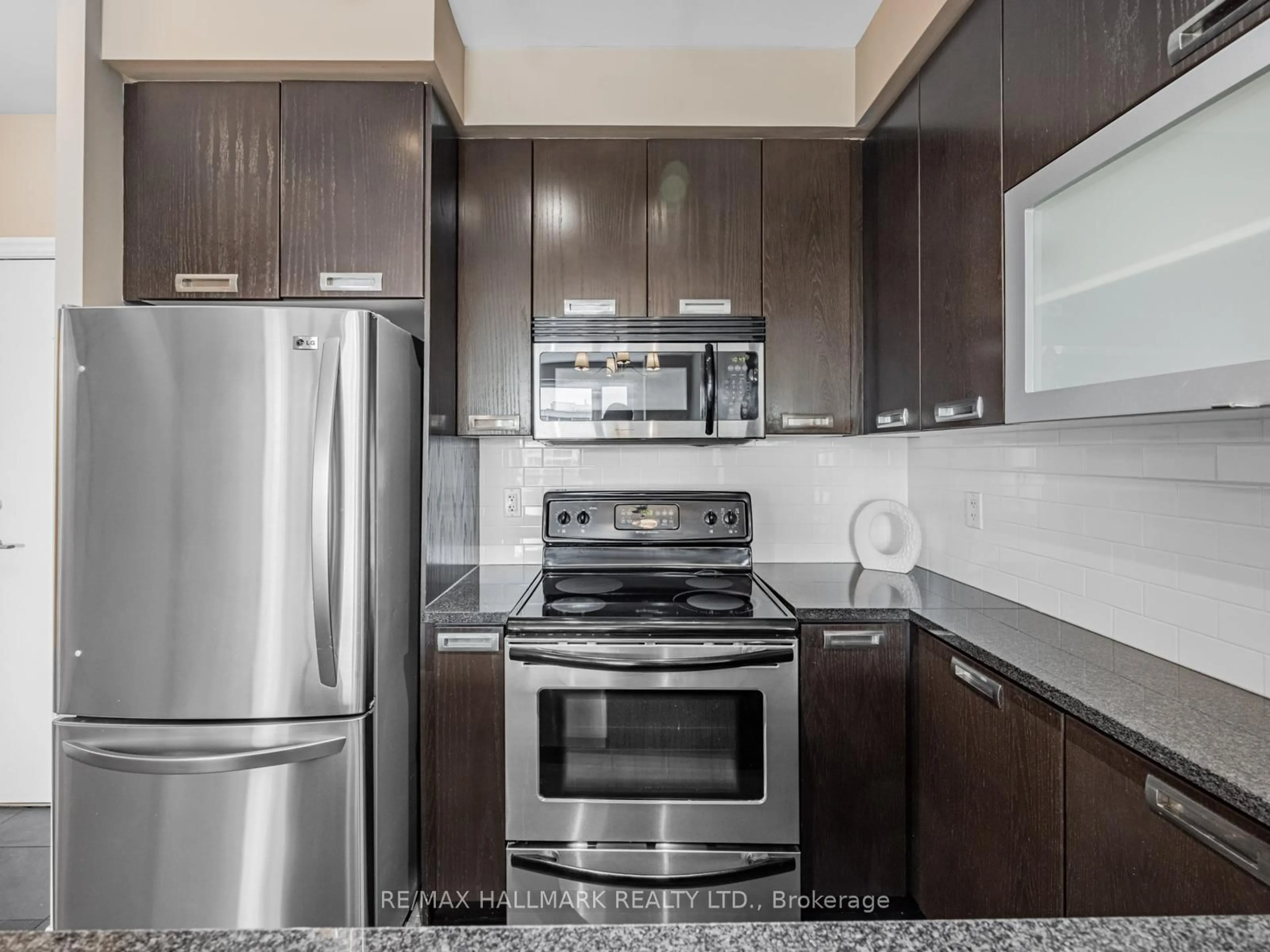 Standard kitchen, unknown for 20 Gothic Ave #721, Toronto Ontario M6P 1T5