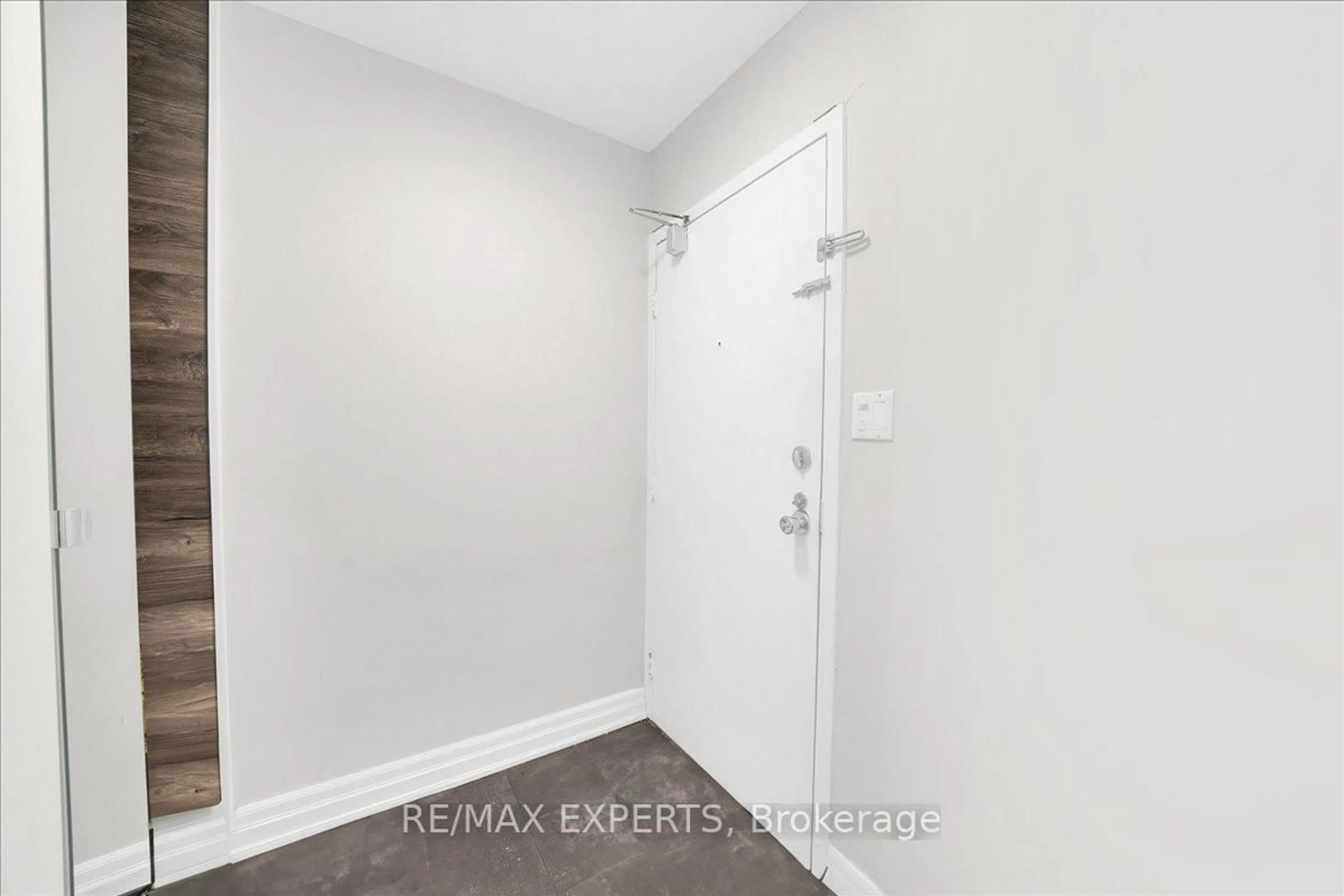 Unknown for 11 Wincott Dr #2115, Toronto Ontario M9R 2R9