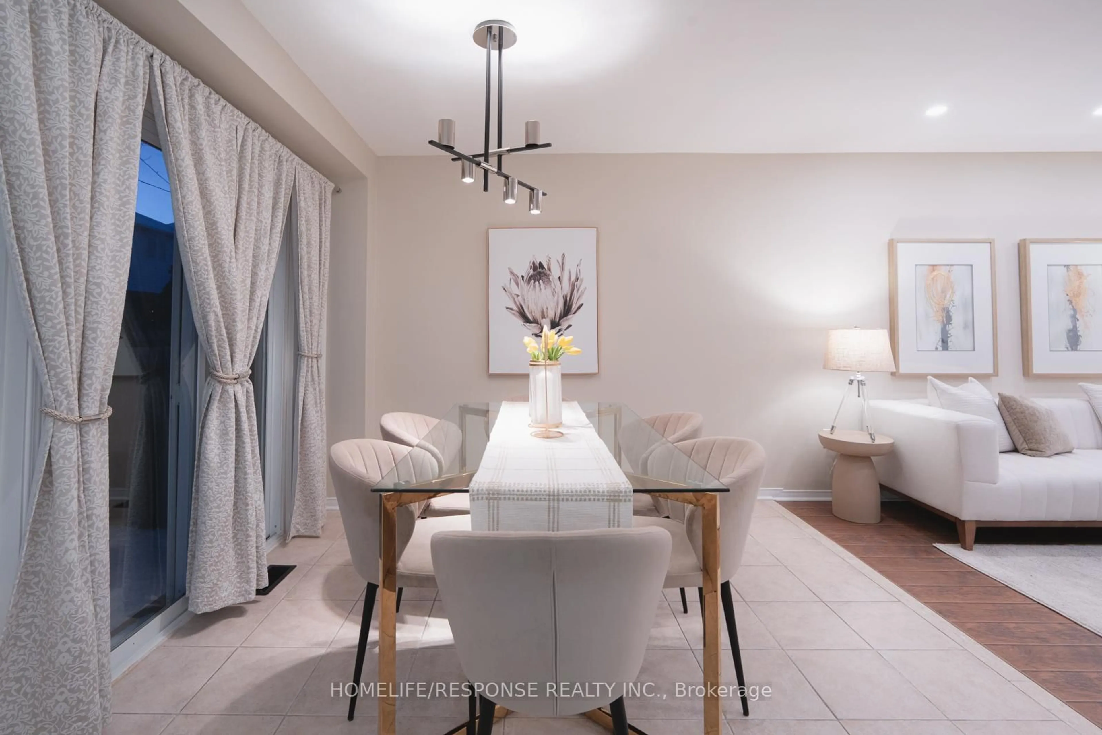 Dining room, unknown for 2404 EMERSON Dr, Burlington Ontario L7L 7M4