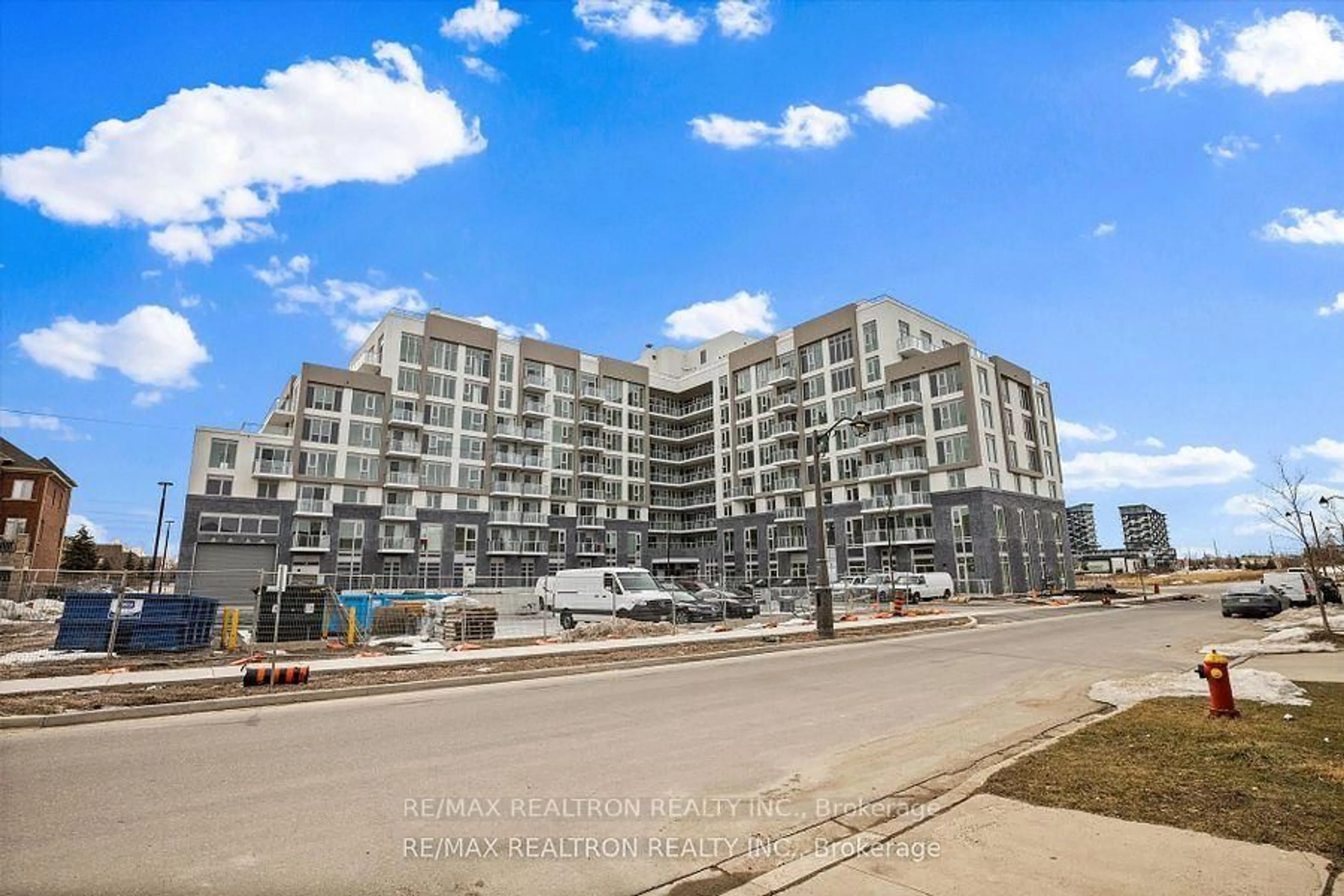 Unknown for 412 Silver Maple Rd #PH120, Oakville Ontario L6H 7X8