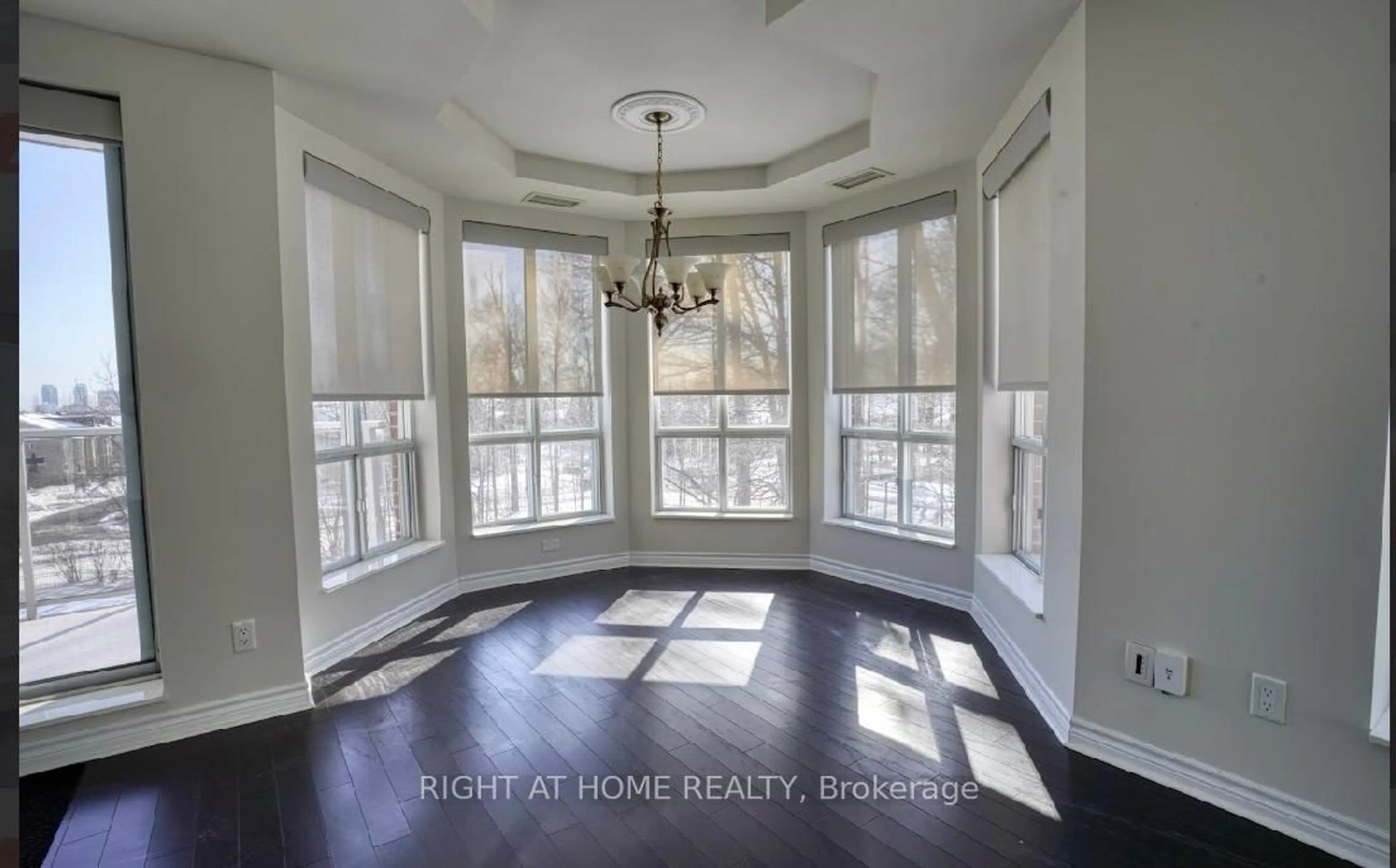 Unknown for 483 FAITH Dr #410, Mississauga Ontario L5R 0A1