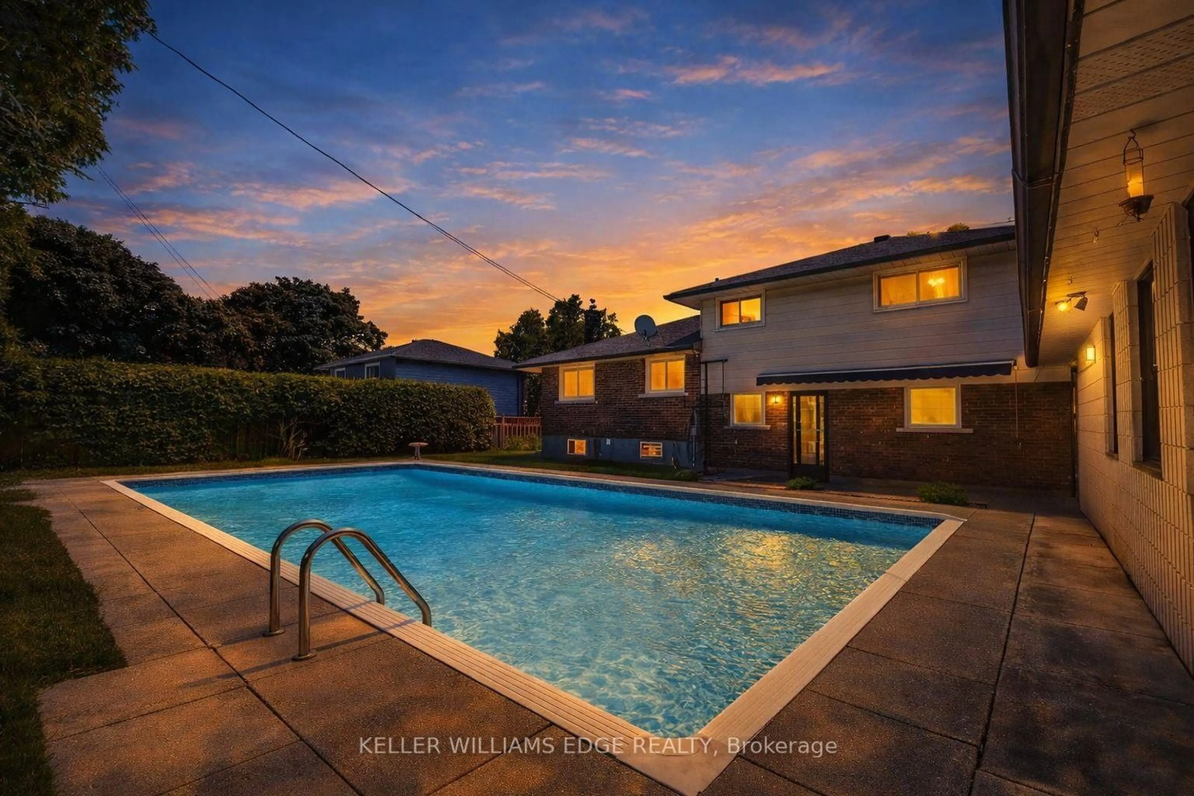 Pool for 765 Wesley St, Burlington Ontario L7R 3H3