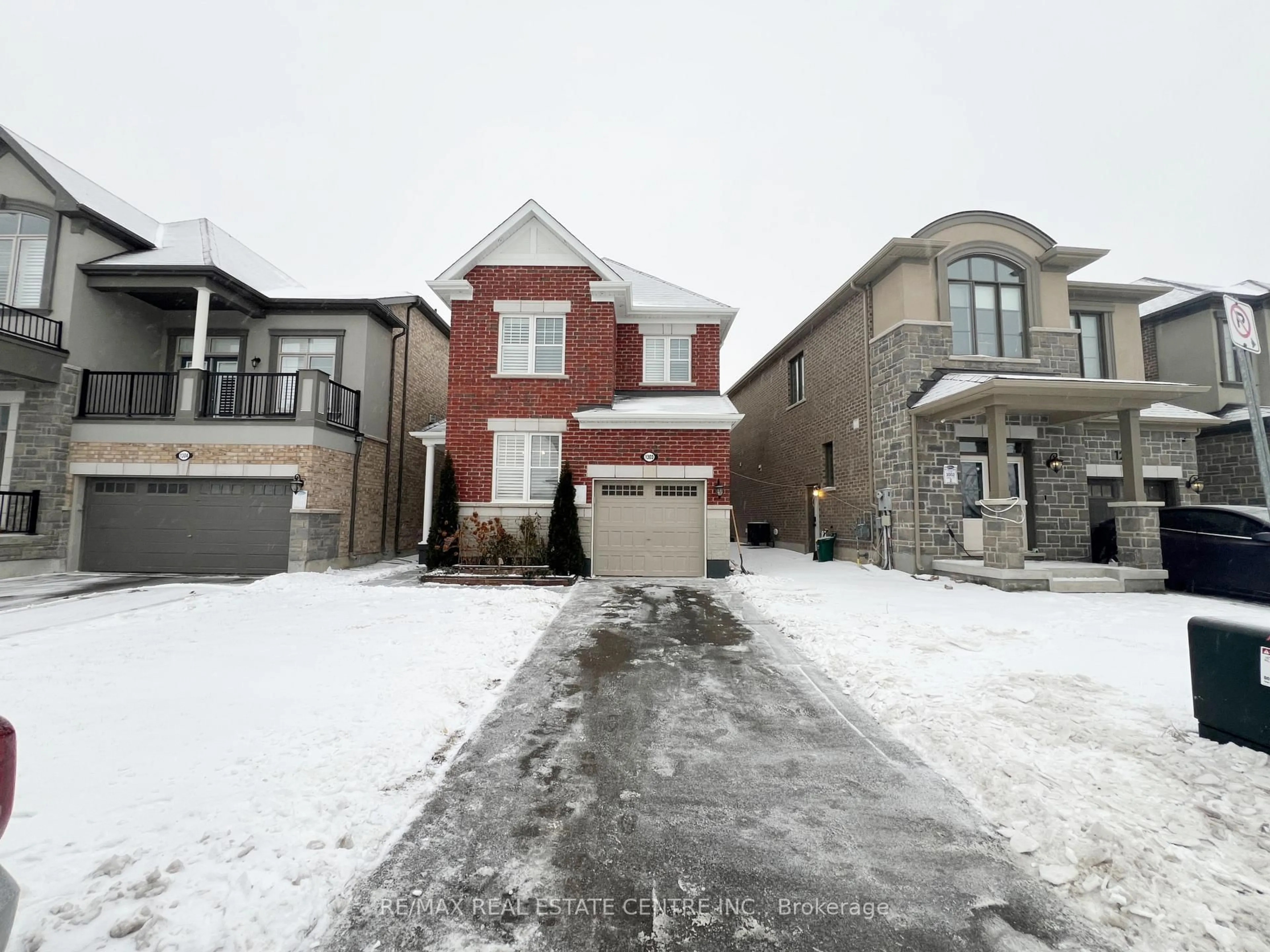 Unknown for 1300 Basswood Cres, Milton Ontario L9T 7E7