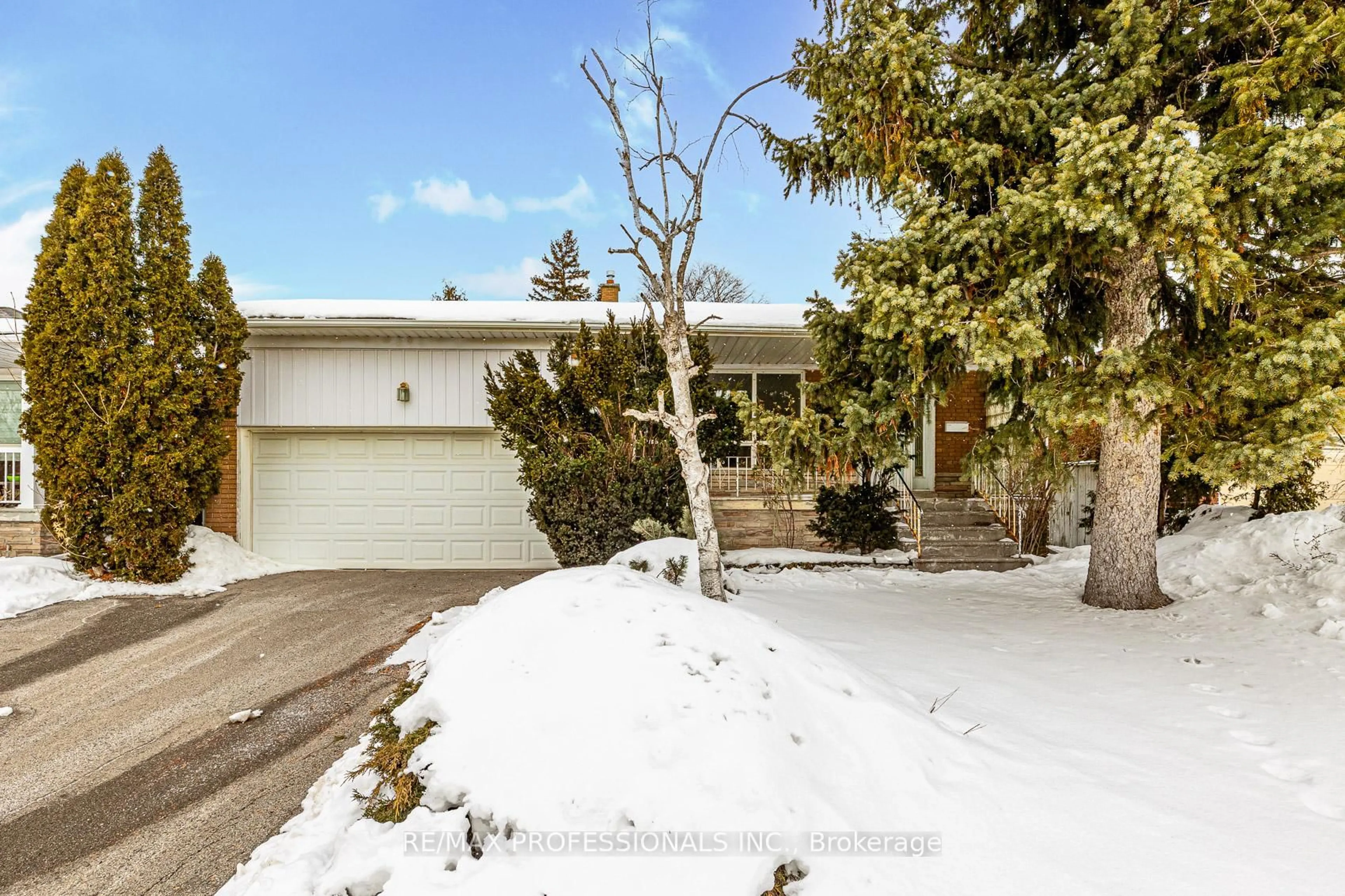 Unknown for 34 Turnvale Rd, Toronto Ontario M9V 1L7