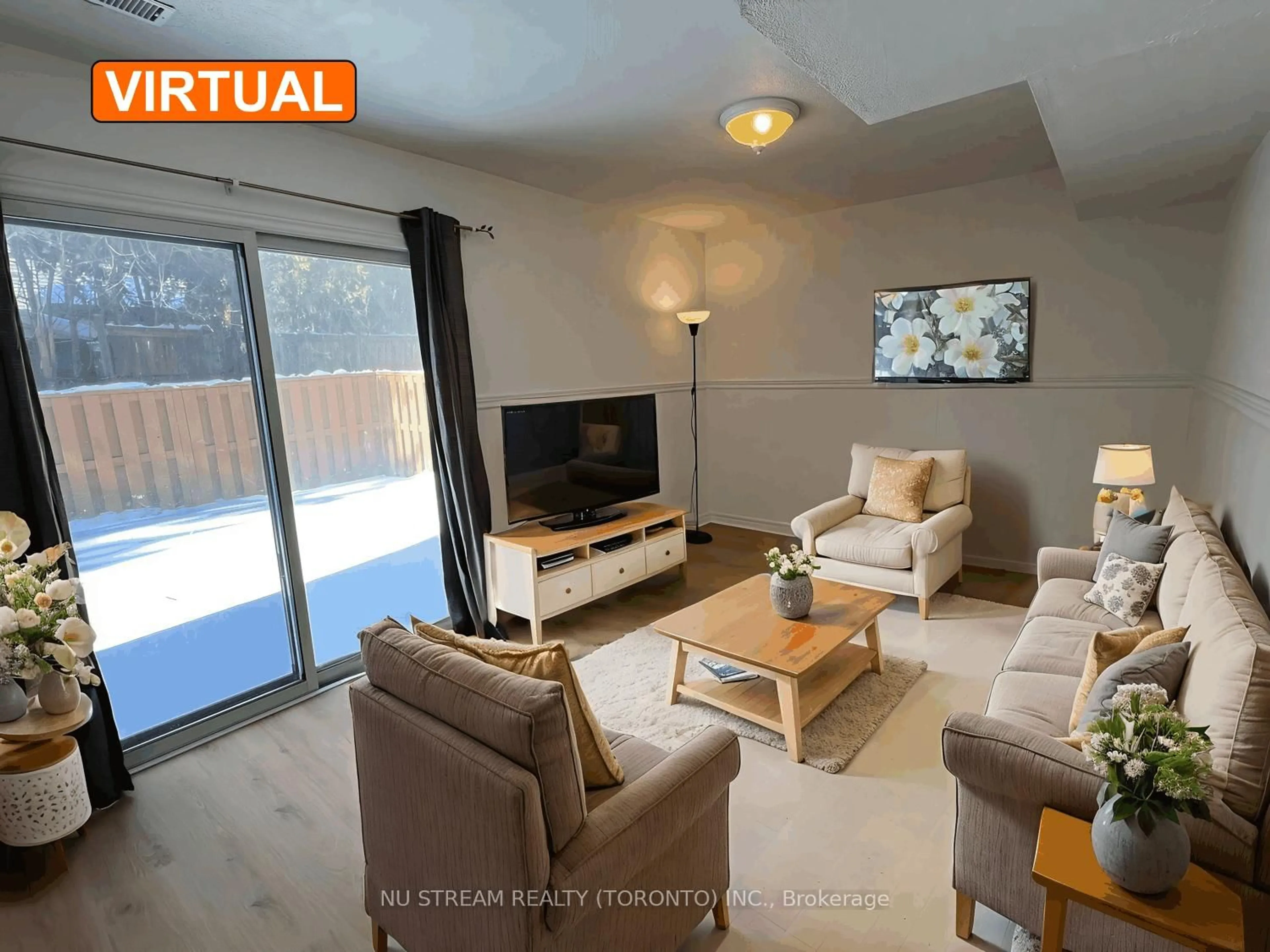 Living room with furniture, unknown for 16 Ashton Cres #16, Brampton Ontario L6S 3J9