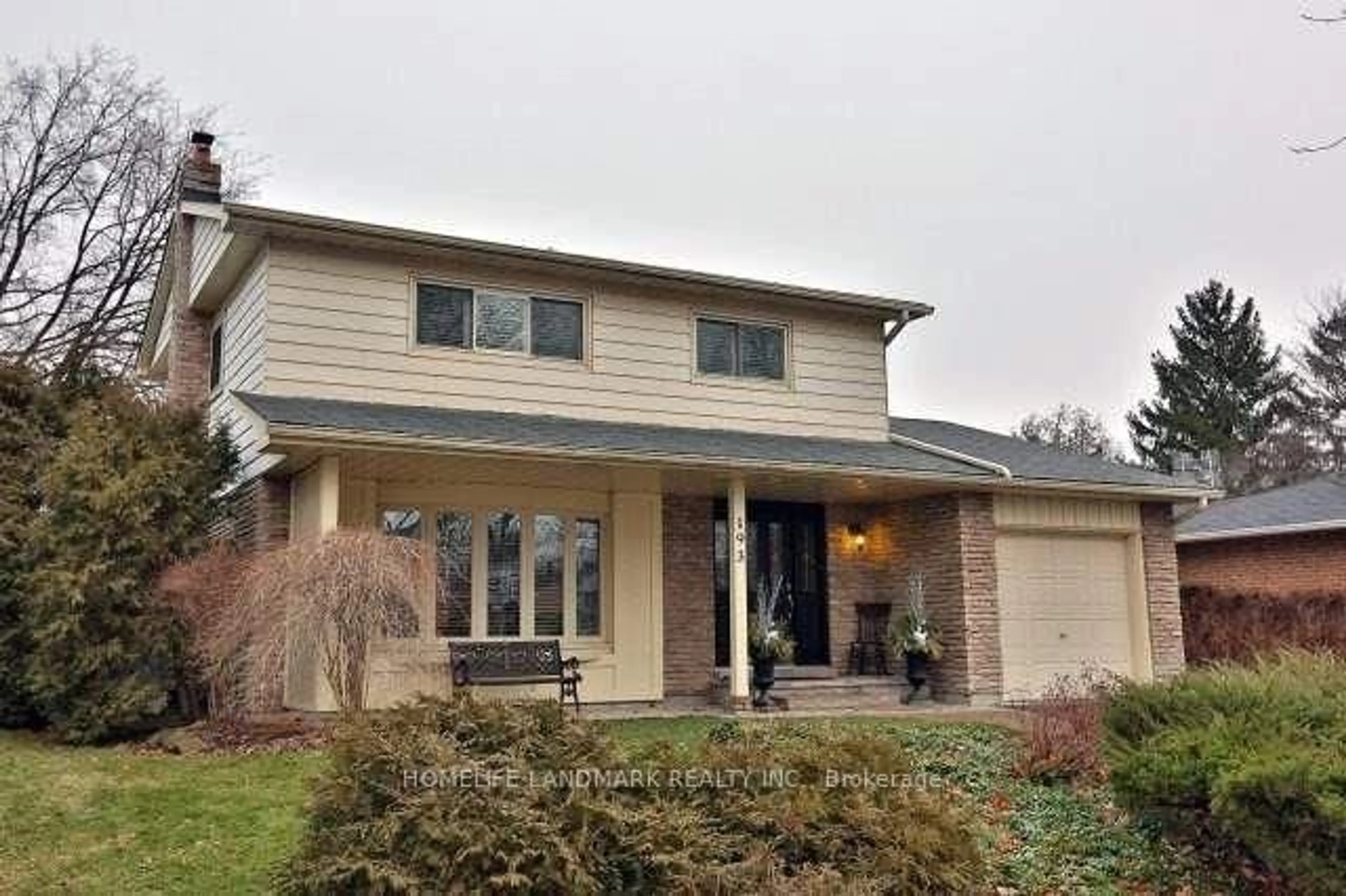 Home with brick exterior material, street for 193 chebucto Dr, Oakville Ontario L6J 5R1