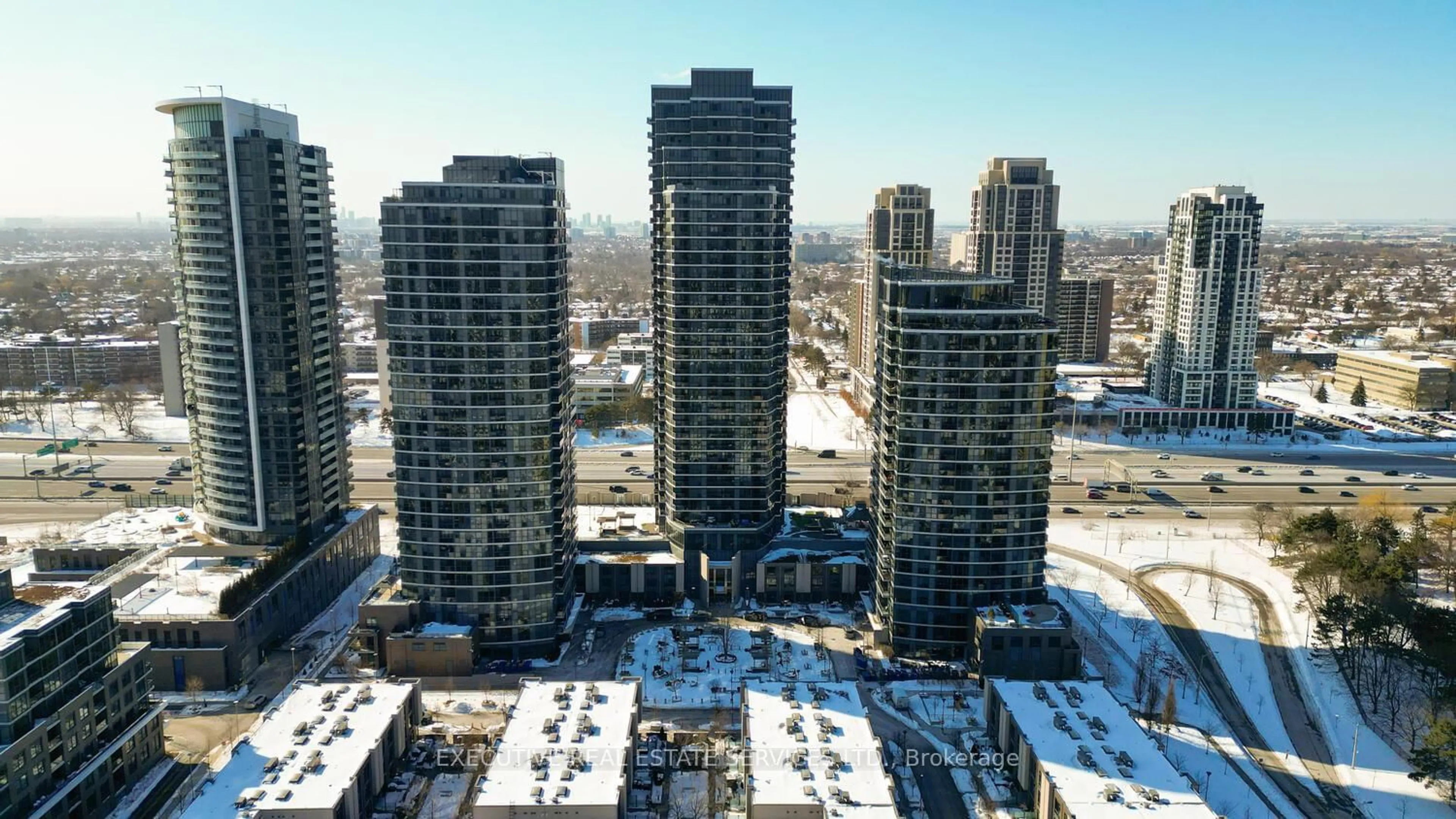 A pic from outside/outdoor area/front of a property/back of a property/a pic from drone, city buildings view from balcony for 5 Valhalla Inn Rd #1804, Toronto Ontario M9B 1S9