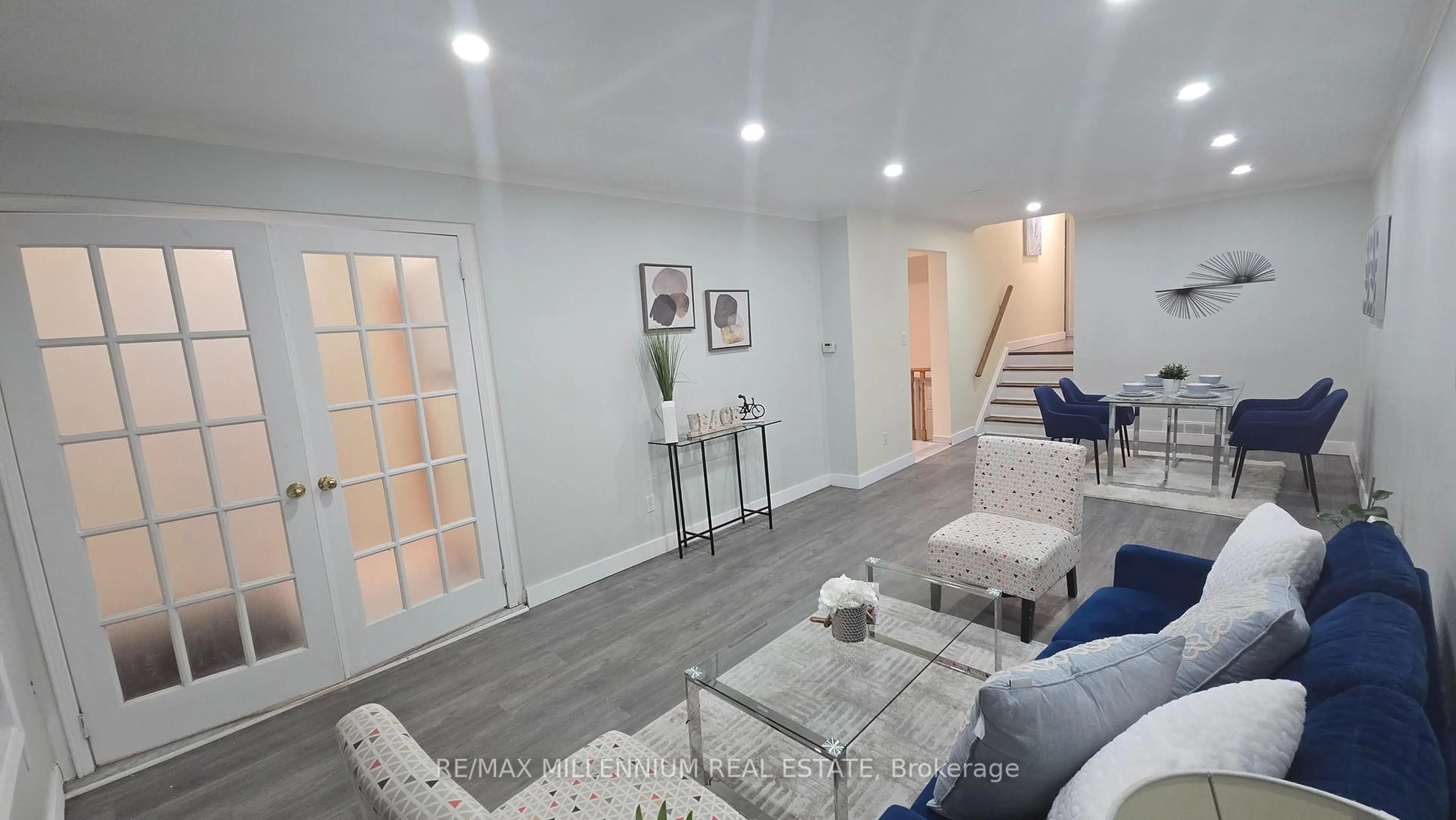 Living room with furniture, unknown for 120 Duncanwoods Dr, Toronto Ontario M9L 2E1